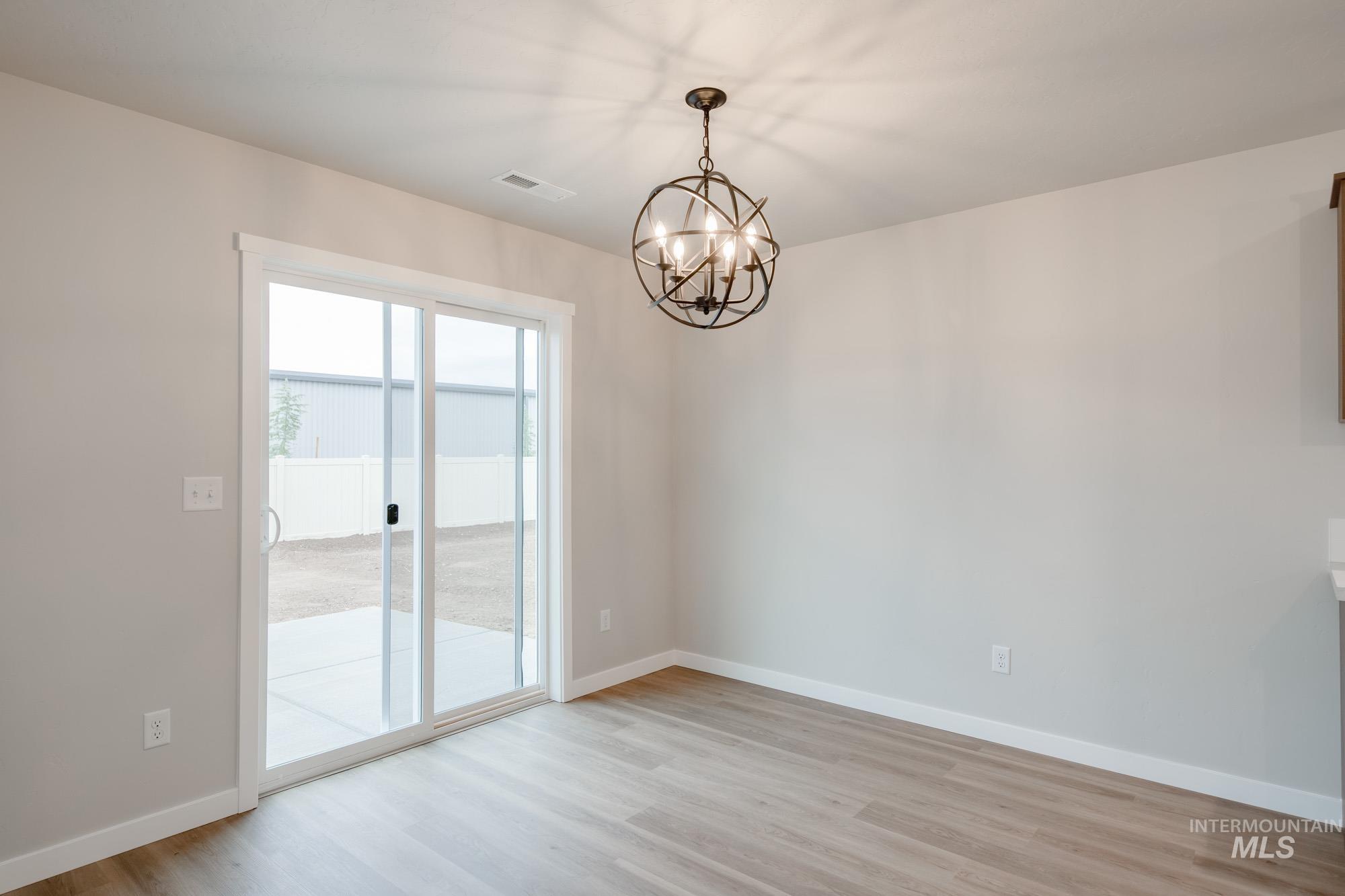 2534 W Fallon Lp, Nampa, Idaho 83651, 3 Bedrooms, 2.5 Bathrooms, Residential For Sale, Price $426,990,MLS 98968411