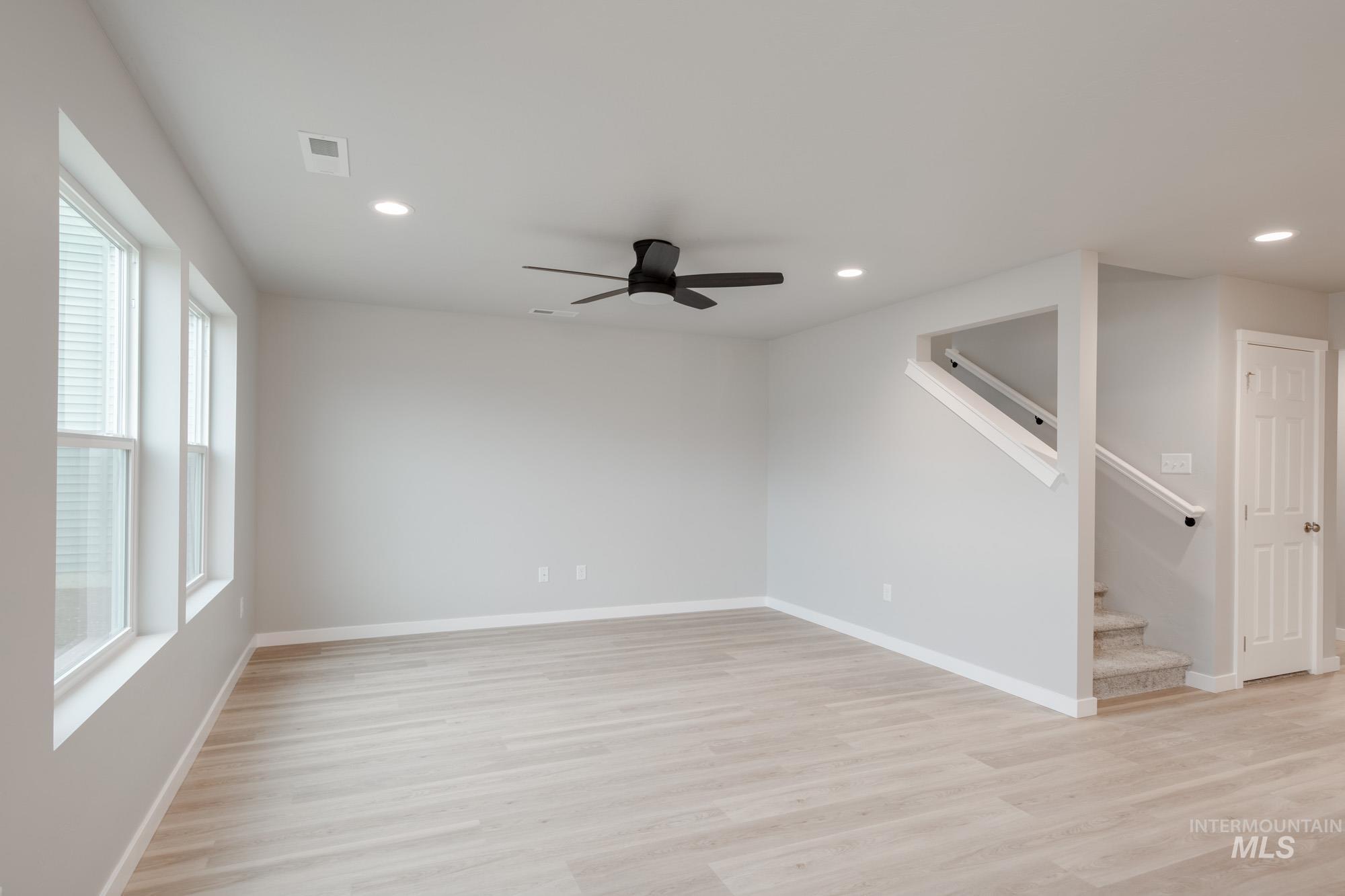 2542 W Fallon Lp, Nampa, Idaho 83651, 3 Bedrooms, 2.5 Bathrooms, Residential For Sale, Price $401,990,MLS 98968412