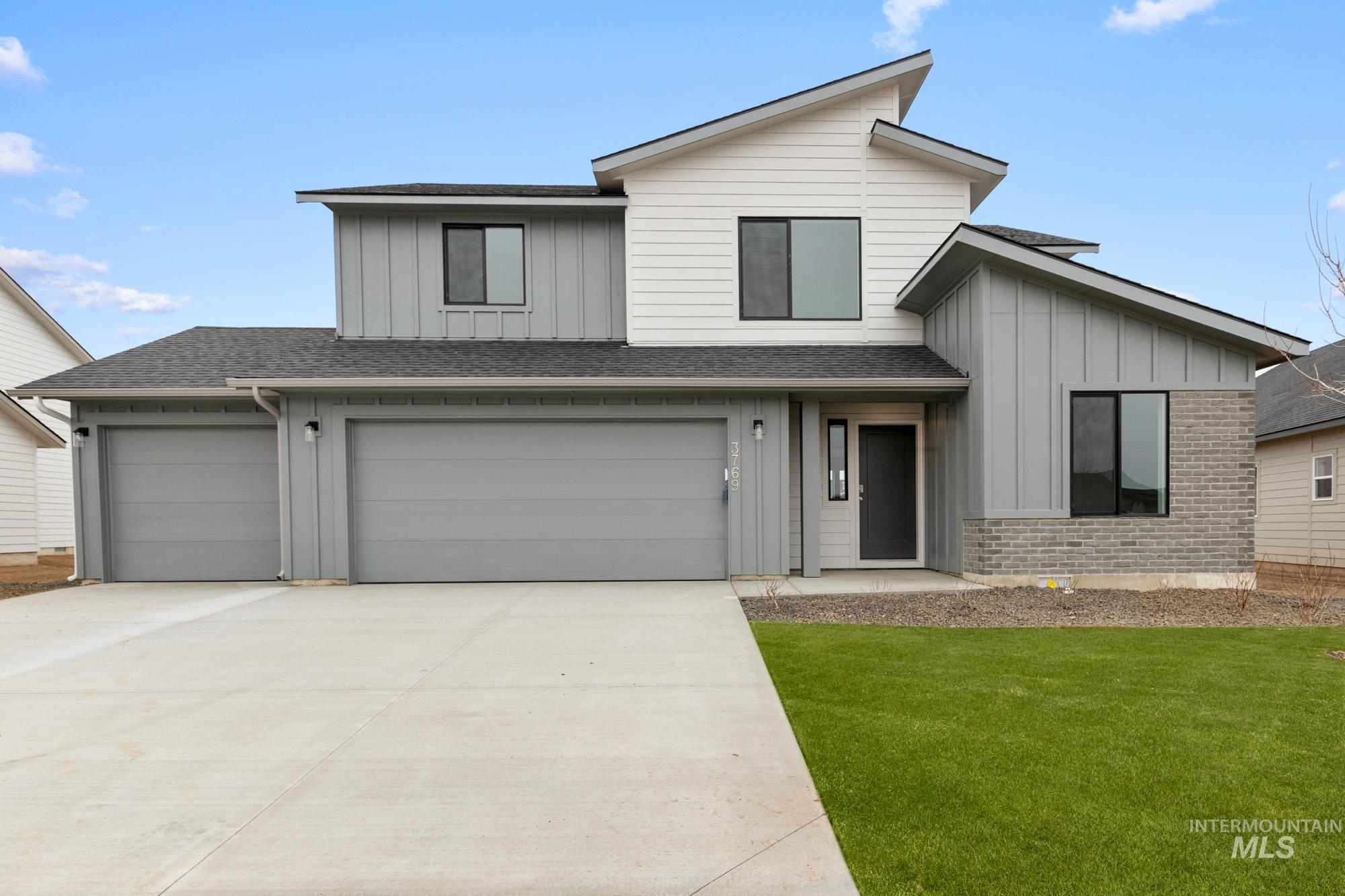 3769 E Jamestown Dr, Nampa, Idaho 83686, 4 Bedrooms, 2.5 Bathrooms, Residential For Sale, Price $429,990,MLS 98968418