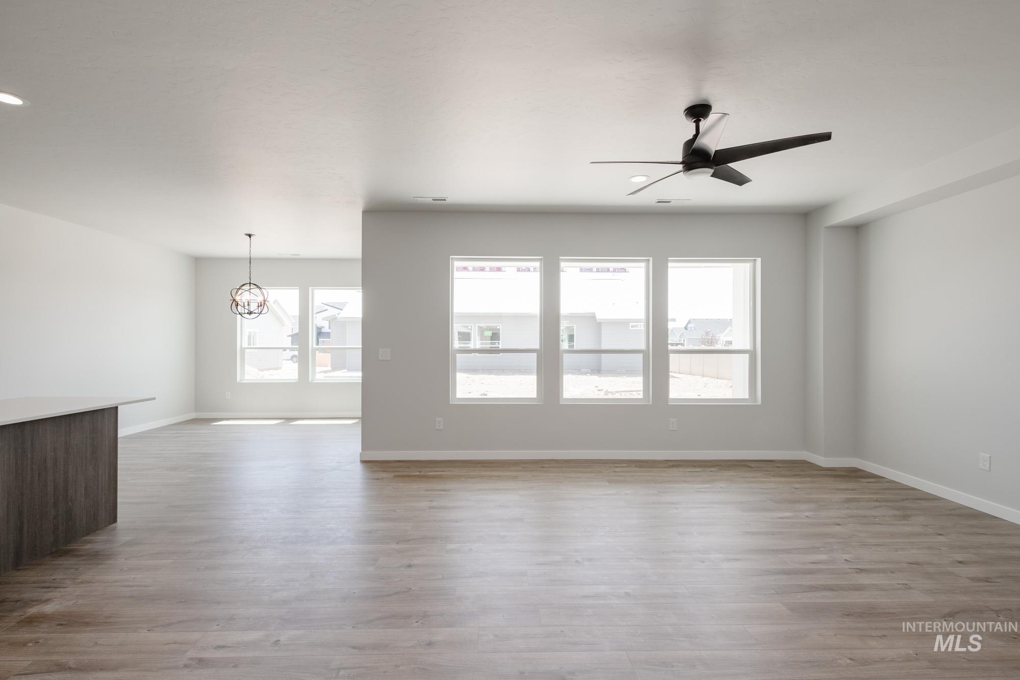 3823 E Jamestown Dr, Nampa, Idaho 83686, 4 Bedrooms, 2 Bathrooms, Residential For Sale, Price $489,990,MLS 98968420