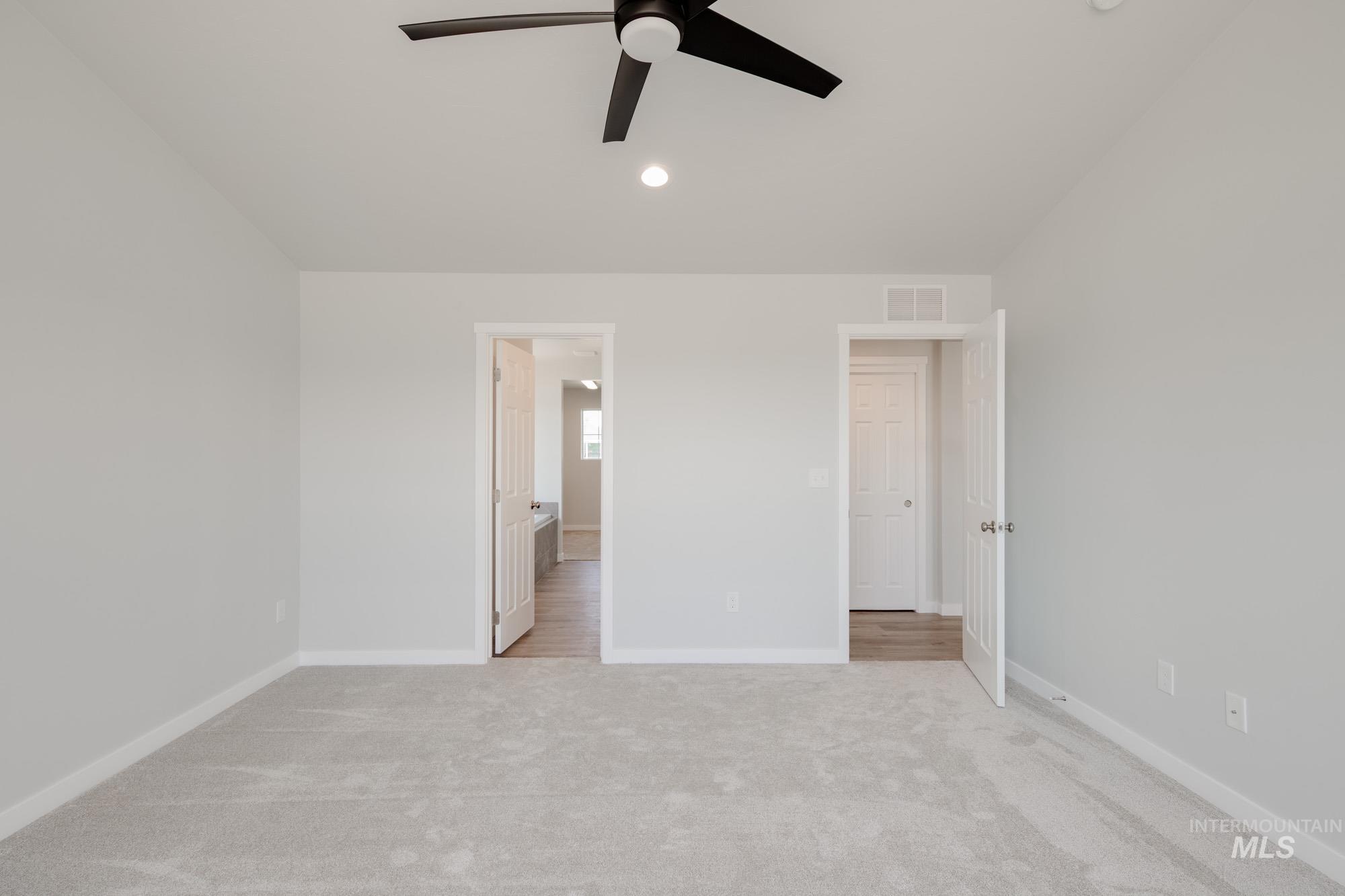 3823 E Jamestown Dr, Nampa, Idaho 83686, 4 Bedrooms, 2 Bathrooms, Residential For Sale, Price $489,990,MLS 98968420