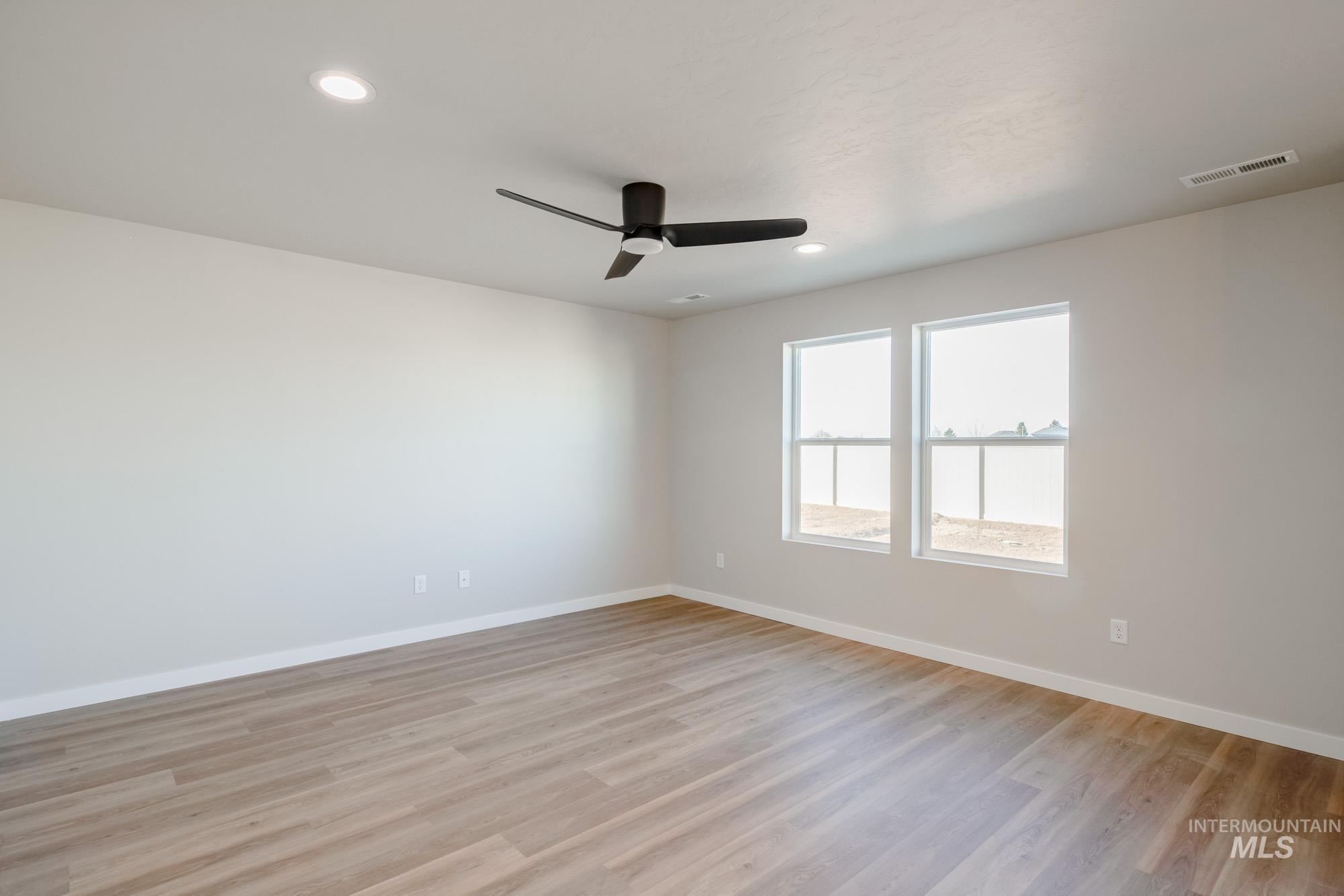 3019 S Maple Ranch Way, Nampa, Idaho 83686, 3 Bedrooms, 2.5 Bathrooms, Residential For Sale, Price $403,990, 98968423