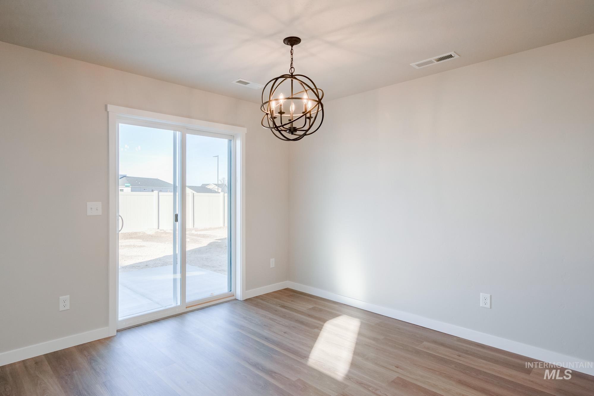 3019 S Maple Ranch Way, Nampa, Idaho 83686, 3 Bedrooms, 2.5 Bathrooms, Residential For Sale, Price $403,990,MLS 98968423