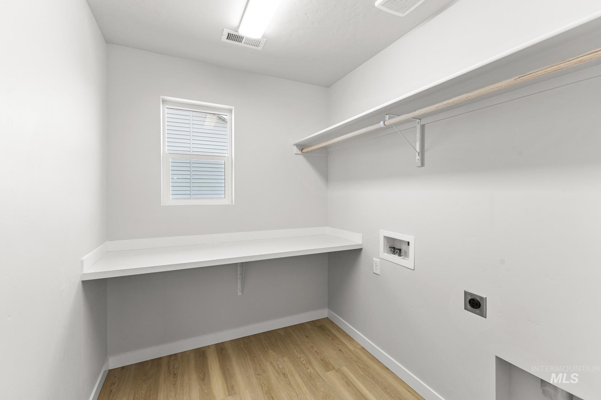 3033 S Maple Ranch Way, Nampa, Idaho 83686, 3 Bedrooms, 2.5 Bathrooms, Residential For Sale, Price $414,990, 98968424