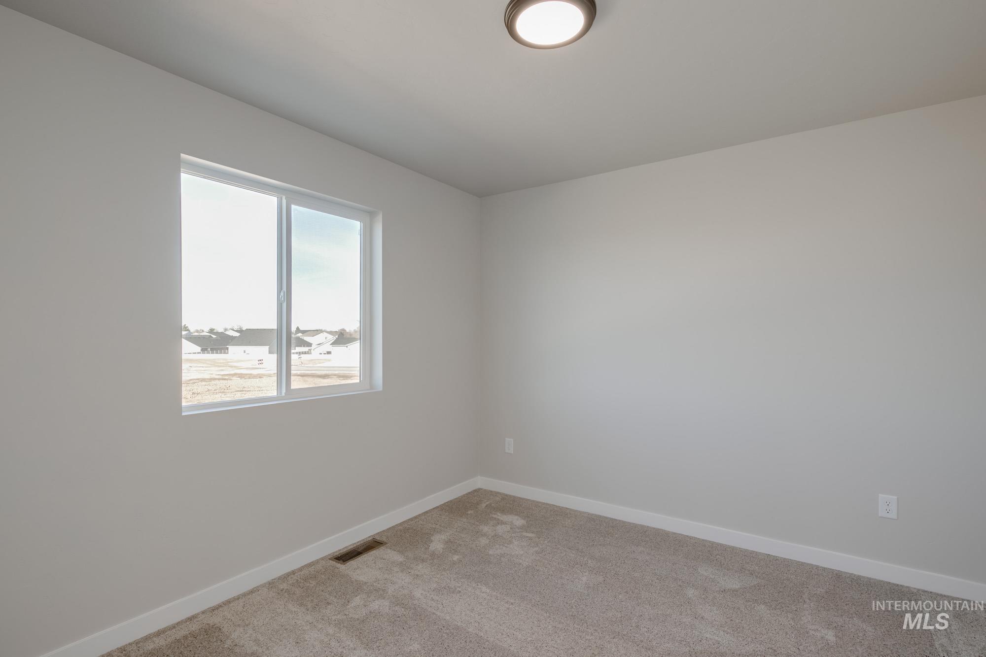 3061 S Maple Ranch Way, Nampa, Idaho 83687, 3 Bedrooms, 2.5 Bathrooms, Residential For Sale, Price $424,990,MLS 98968426