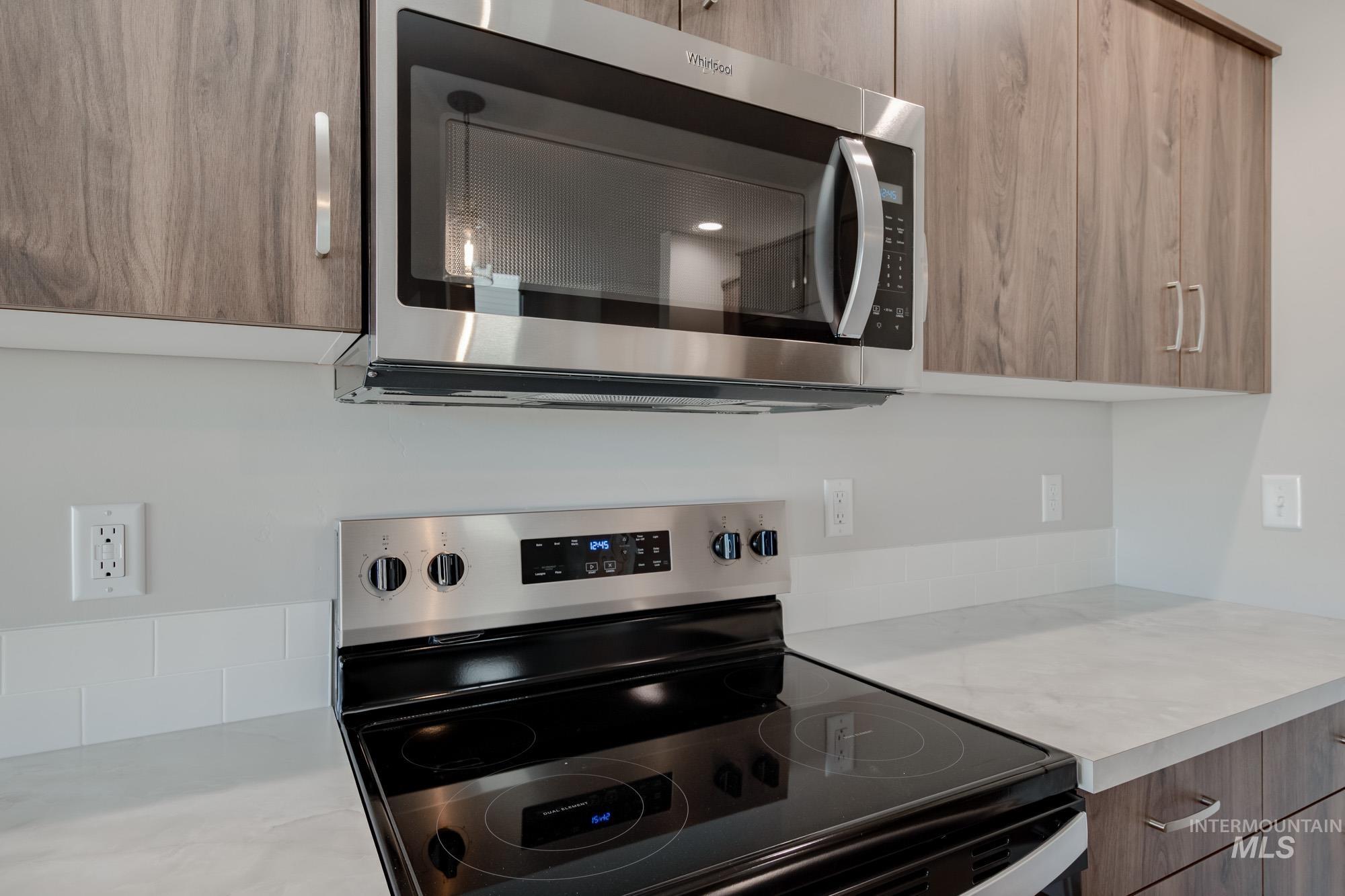 3061 S Maple Ranch Way, Nampa, Idaho 83687, 3 Bedrooms, 2.5 Bathrooms, Residential For Sale, Price $424,990,MLS 98968426