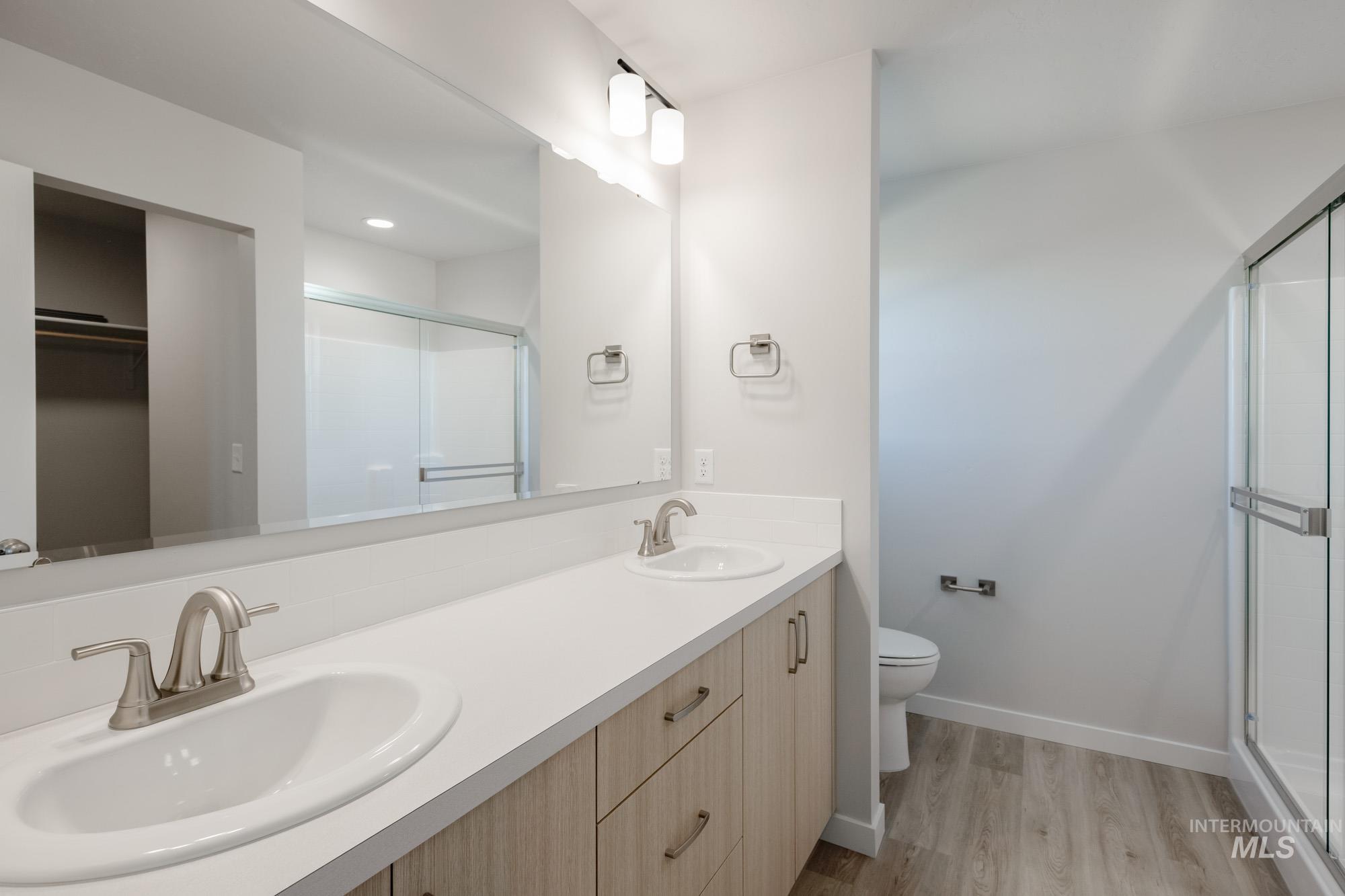 3075 S Maple Ranch Way, Nampa, Idaho 83686, 3 Bedrooms, 2.5 Bathrooms, Residential For Sale, Price $402,990,MLS 98968427