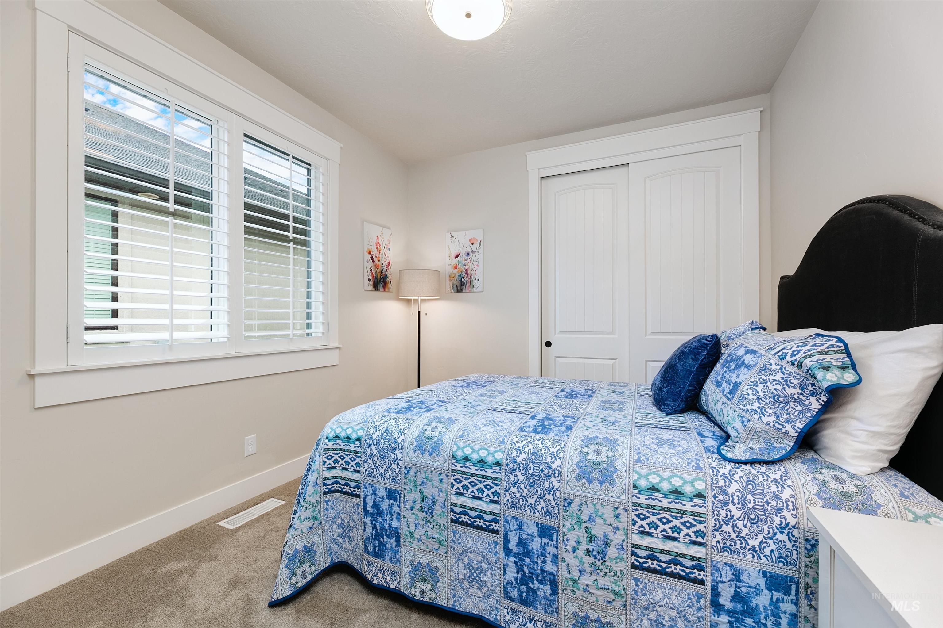 3303 W Crossley Lane, Eagle, Idaho 83616, 3 Bedrooms, 2 Bathrooms, Residential For Sale, Price $535,000,MLS 98968430