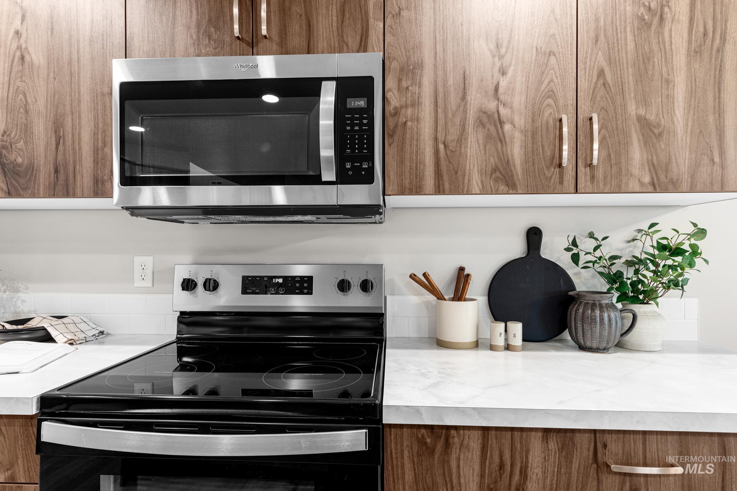 3250 S Maple Ranch Way, Nampa, Idaho 83686, 4 Bedrooms, 3 Bathrooms, Residential For Sale, Price $569,990, 98968432