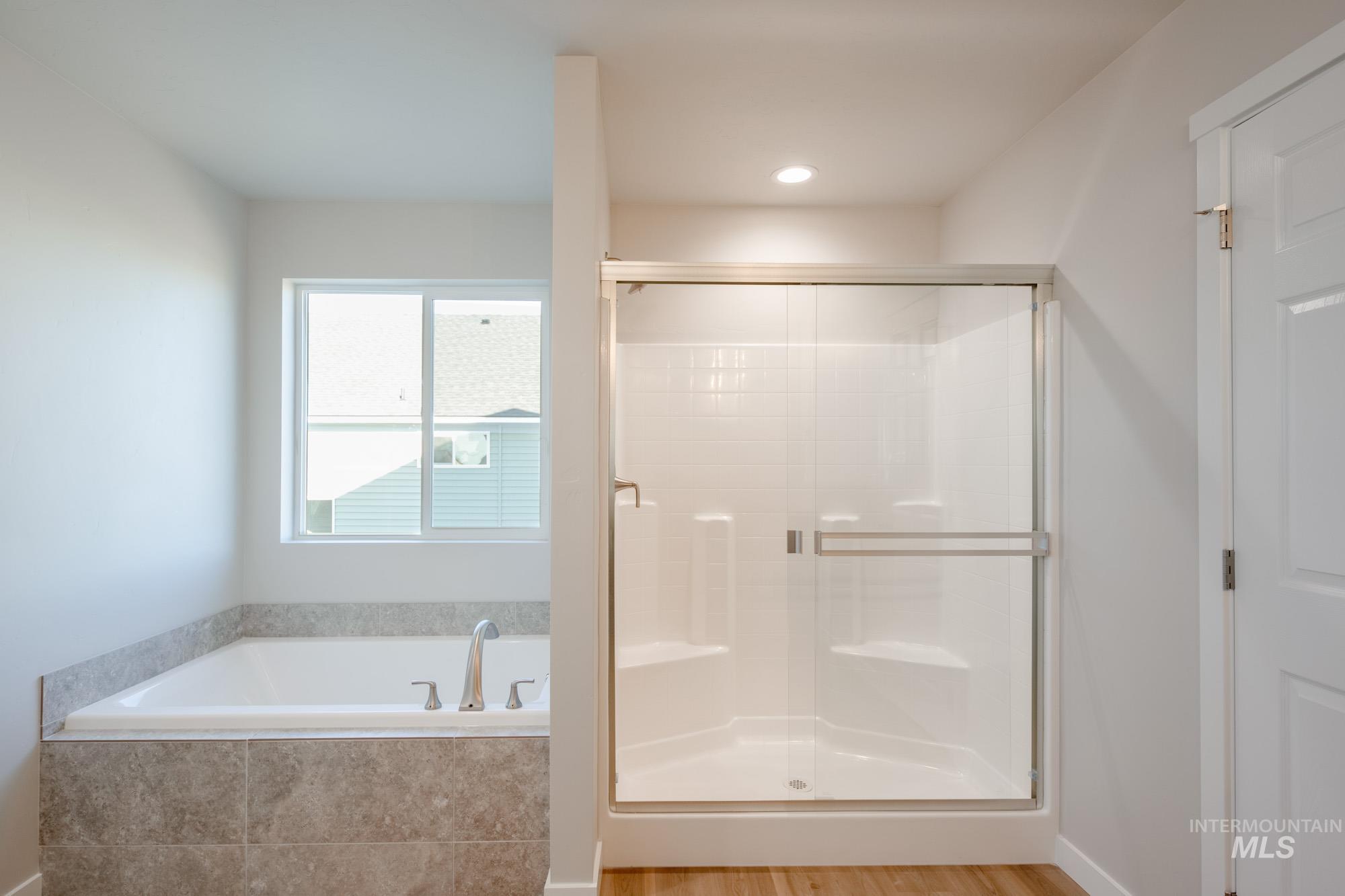 3250 S Maple Ranch Way, Nampa, Idaho 83686, 4 Bedrooms, 3 Bathrooms, Residential For Sale, Price $569,990,MLS 98968432