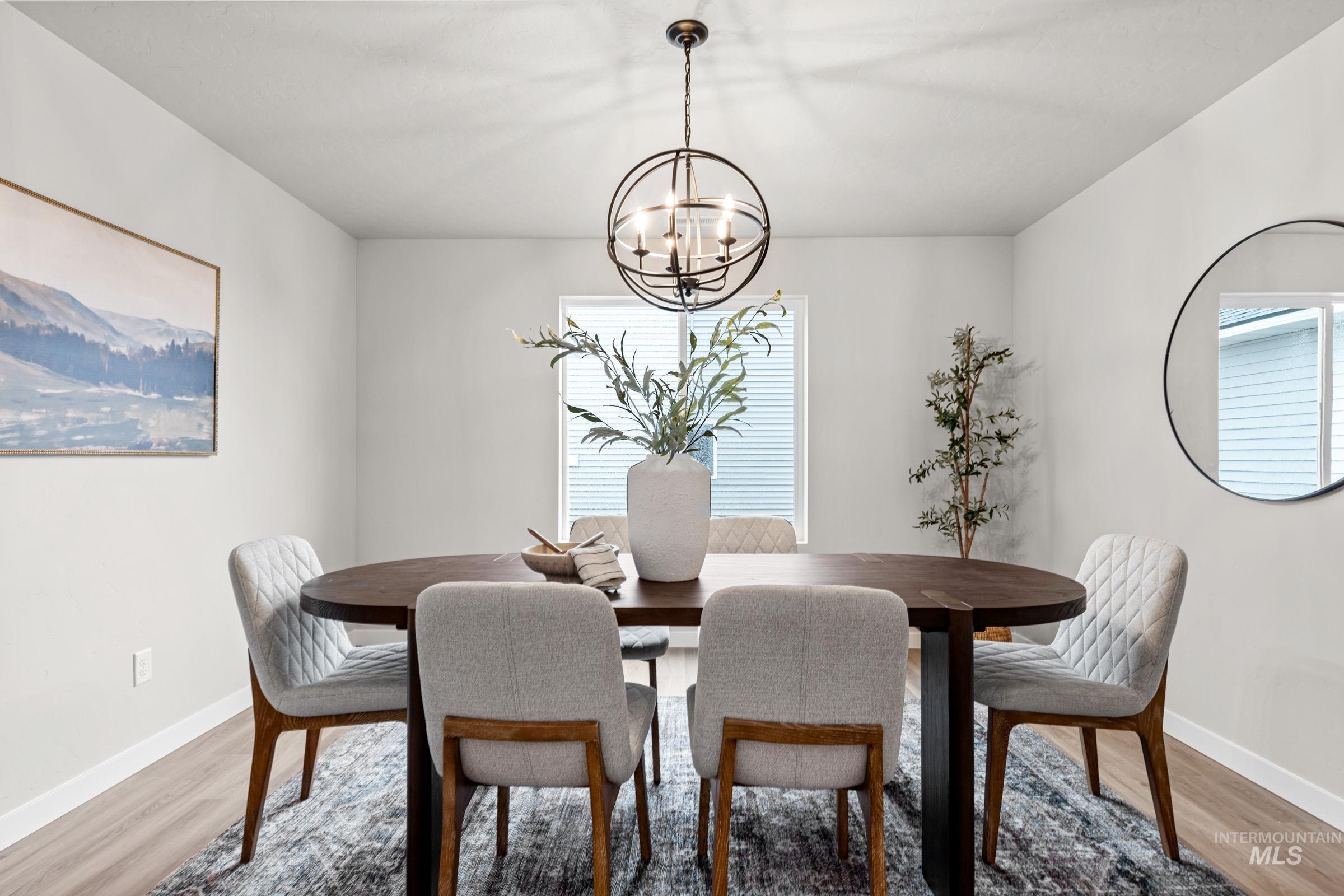 3250 S Maple Ranch Way, Nampa, Idaho 83686, 4 Bedrooms, 3 Bathrooms, Residential For Sale, Price $569,990, 98968432