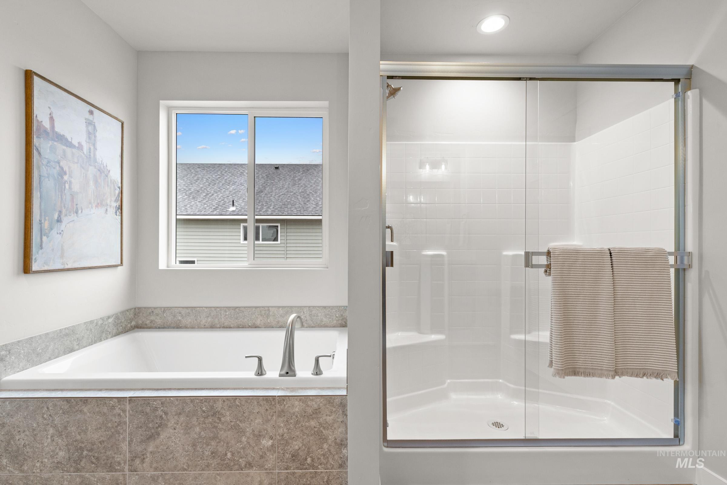 3250 S Maple Ranch Way, Nampa, Idaho 83686, 4 Bedrooms, 3 Bathrooms, Residential For Sale, Price $569,990, 98968432