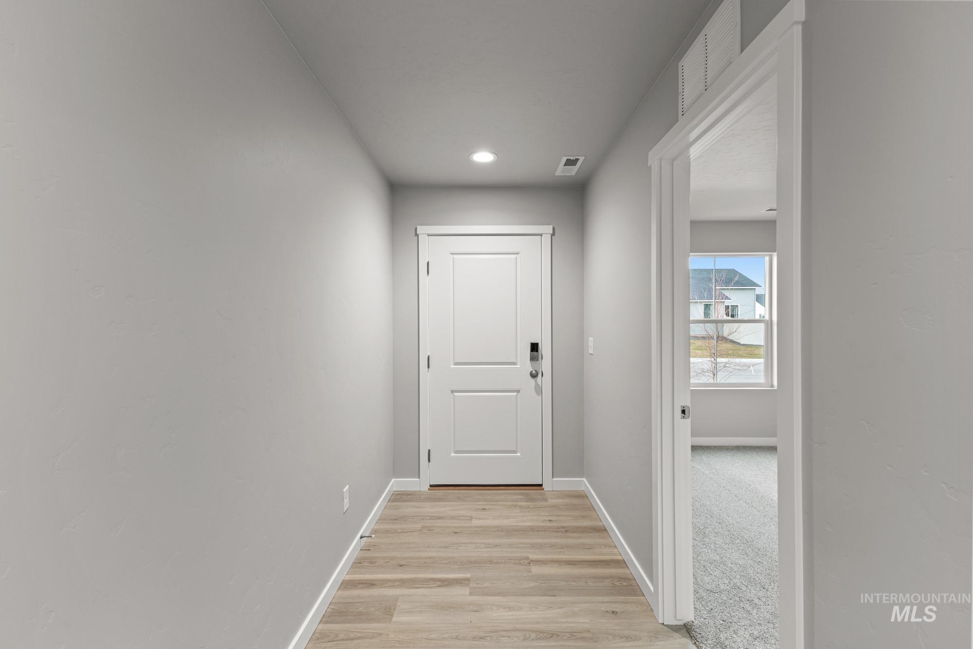 3270 S Maple Ranch Way, Nampa, Idaho 83686, 5 Bedrooms, 3 Bathrooms, Residential For Sale, Price $484,990,MLS 98968433