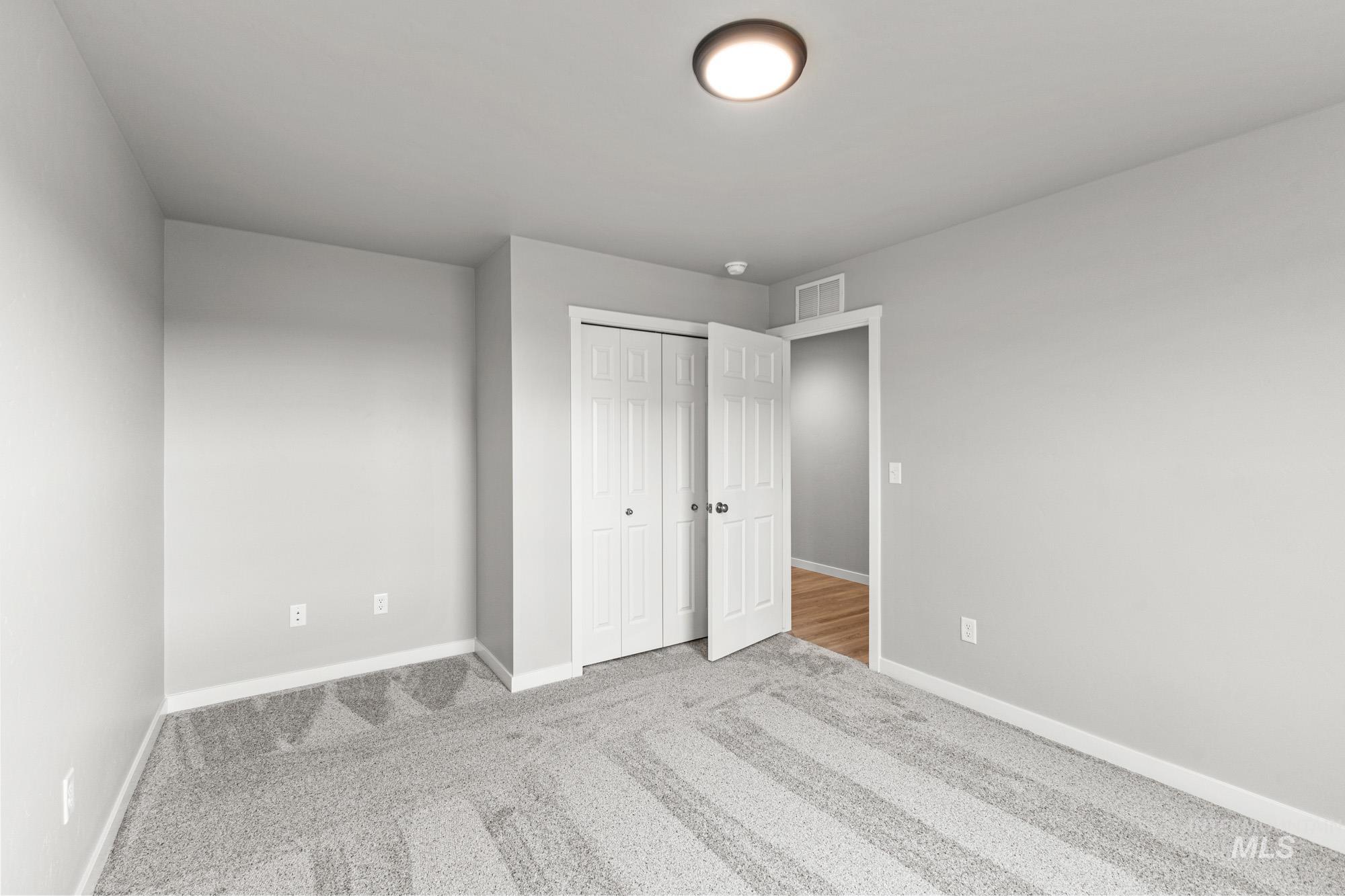 3270 S Maple Ranch Way, Nampa, Idaho 83686, 5 Bedrooms, 3 Bathrooms, Residential For Sale, Price $484,990, 98968433