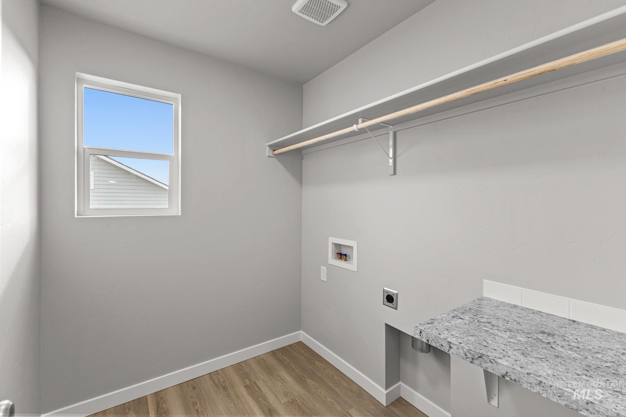 3270 S Maple Ranch Way, Nampa, Idaho 83686, 5 Bedrooms, 3 Bathrooms, Residential For Sale, Price $484,990, 98968433