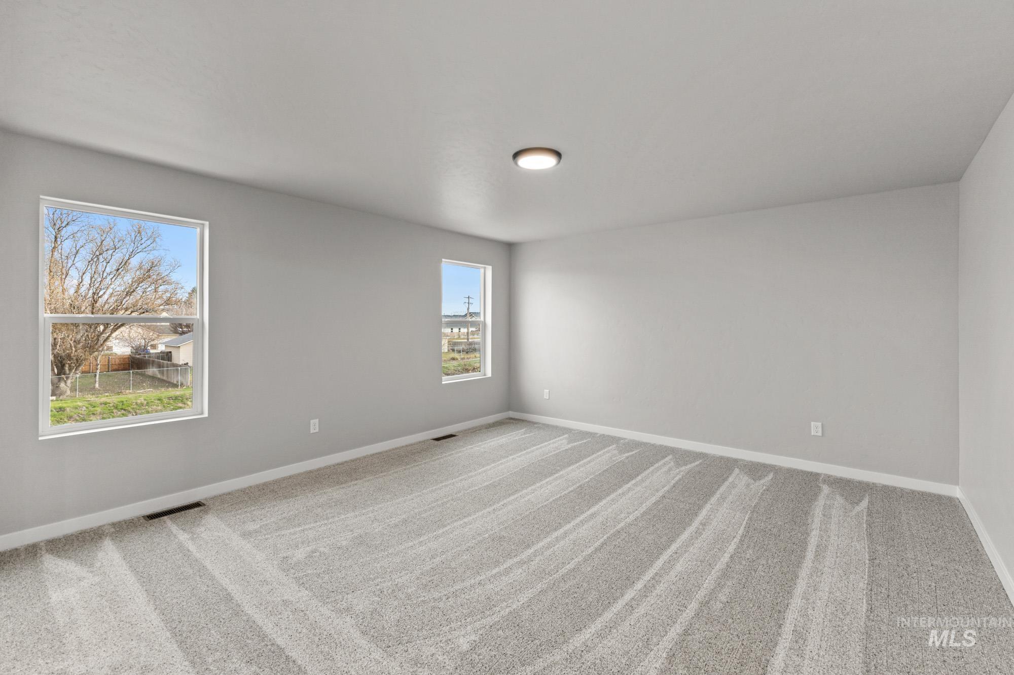 3270 S Maple Ranch Way, Nampa, Idaho 83686, 5 Bedrooms, 3 Bathrooms, Residential For Sale, Price $484,990, 98968433