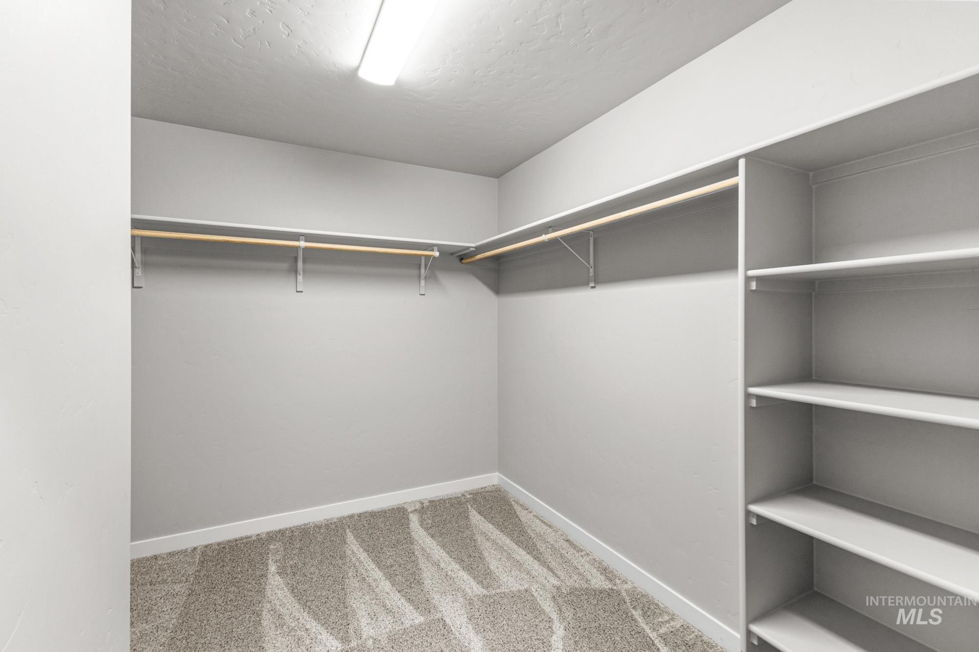 3270 S Maple Ranch Way, Nampa, Idaho 83686, 5 Bedrooms, 3 Bathrooms, Residential For Sale, Price $484,990, 98968433