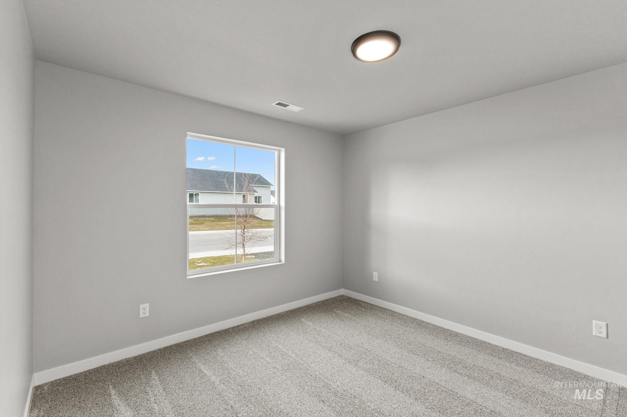 3270 S Maple Ranch Way, Nampa, Idaho 83686, 5 Bedrooms, 3 Bathrooms, Residential For Sale, Price $484,990,MLS 98968433