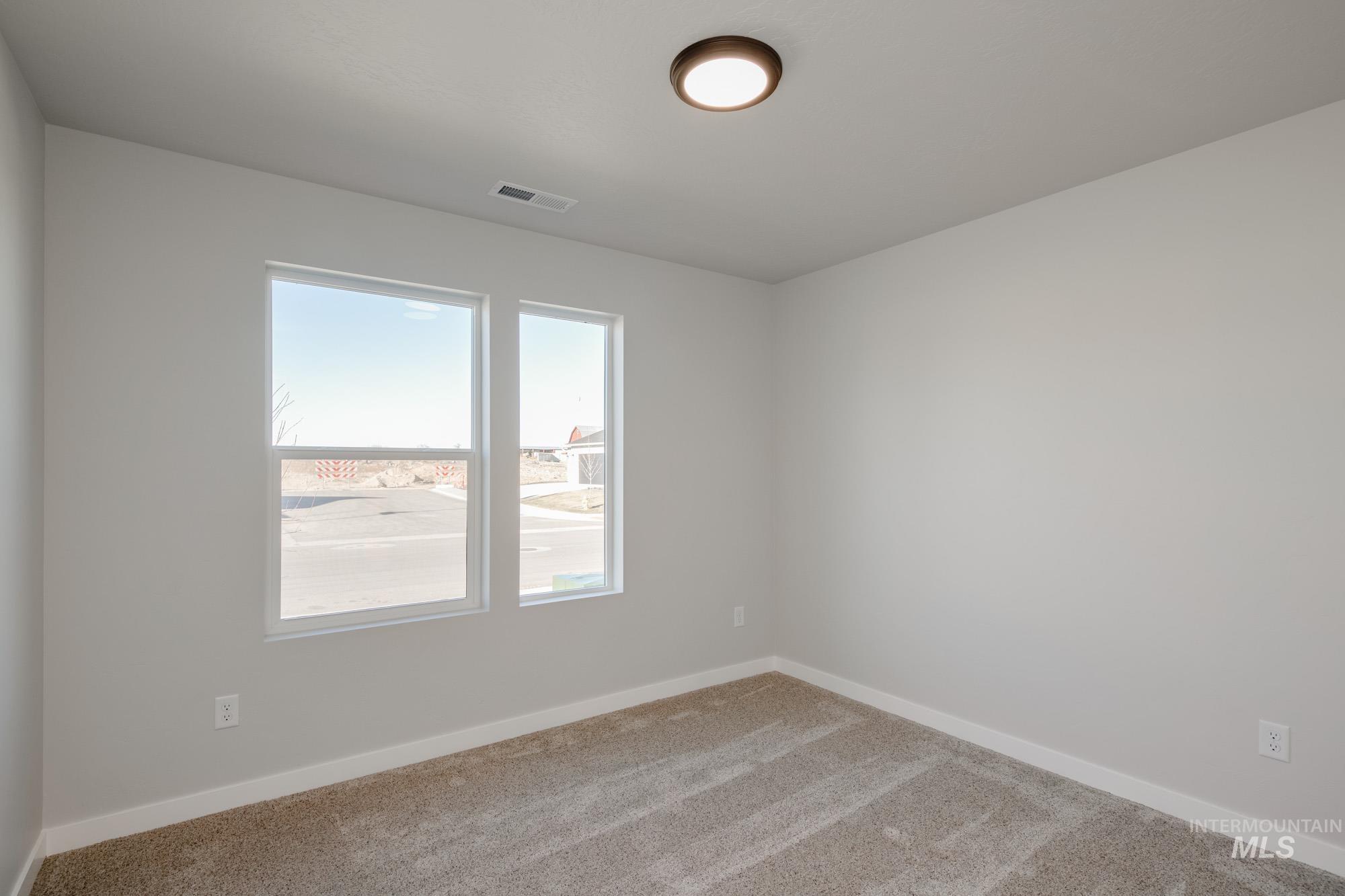 3290 S Maple Ranch Way, Nampa, Idaho 83686, 4 Bedrooms, 2 Bathrooms, Residential For Sale, Price $429,990,MLS 98968434