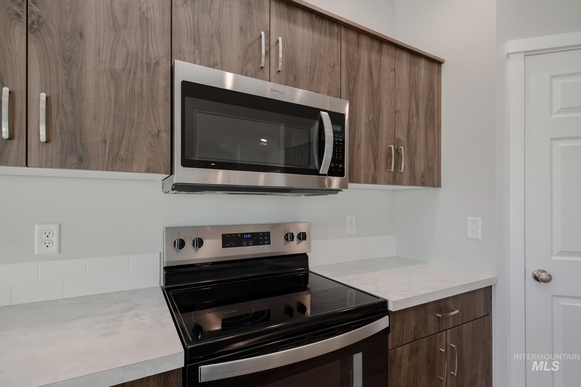 3290 S Maple Ranch Way, Nampa, Idaho 83686, 4 Bedrooms, 2 Bathrooms, Residential For Sale, Price $429,990, 98968434