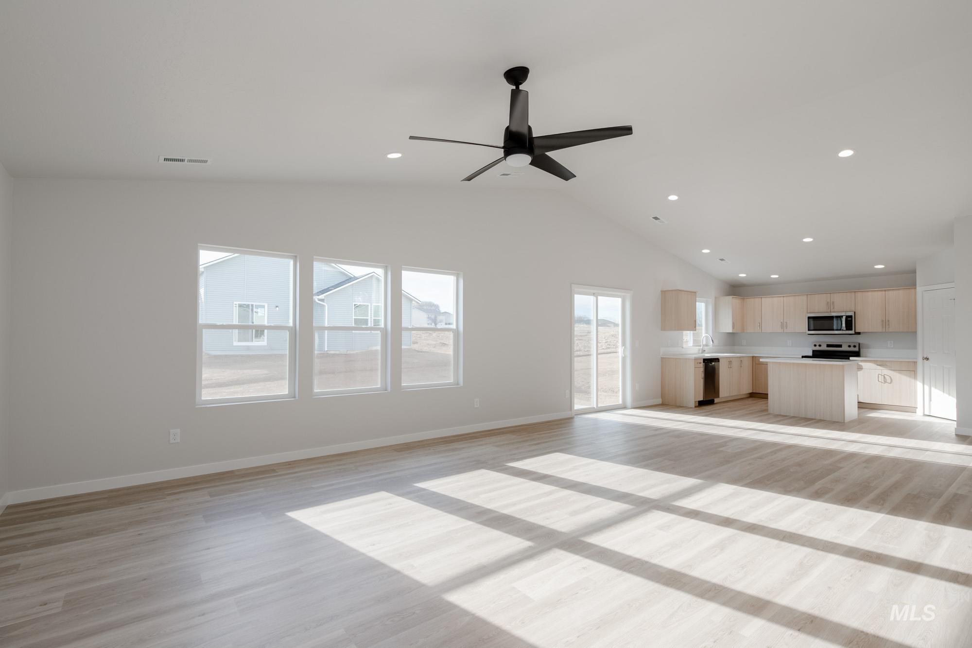 3451 E Red Maple Ct, Nampa, Idaho 83686, 4 Bedrooms, 2 Bathrooms, Residential For Sale, Price $434,990, 98968436