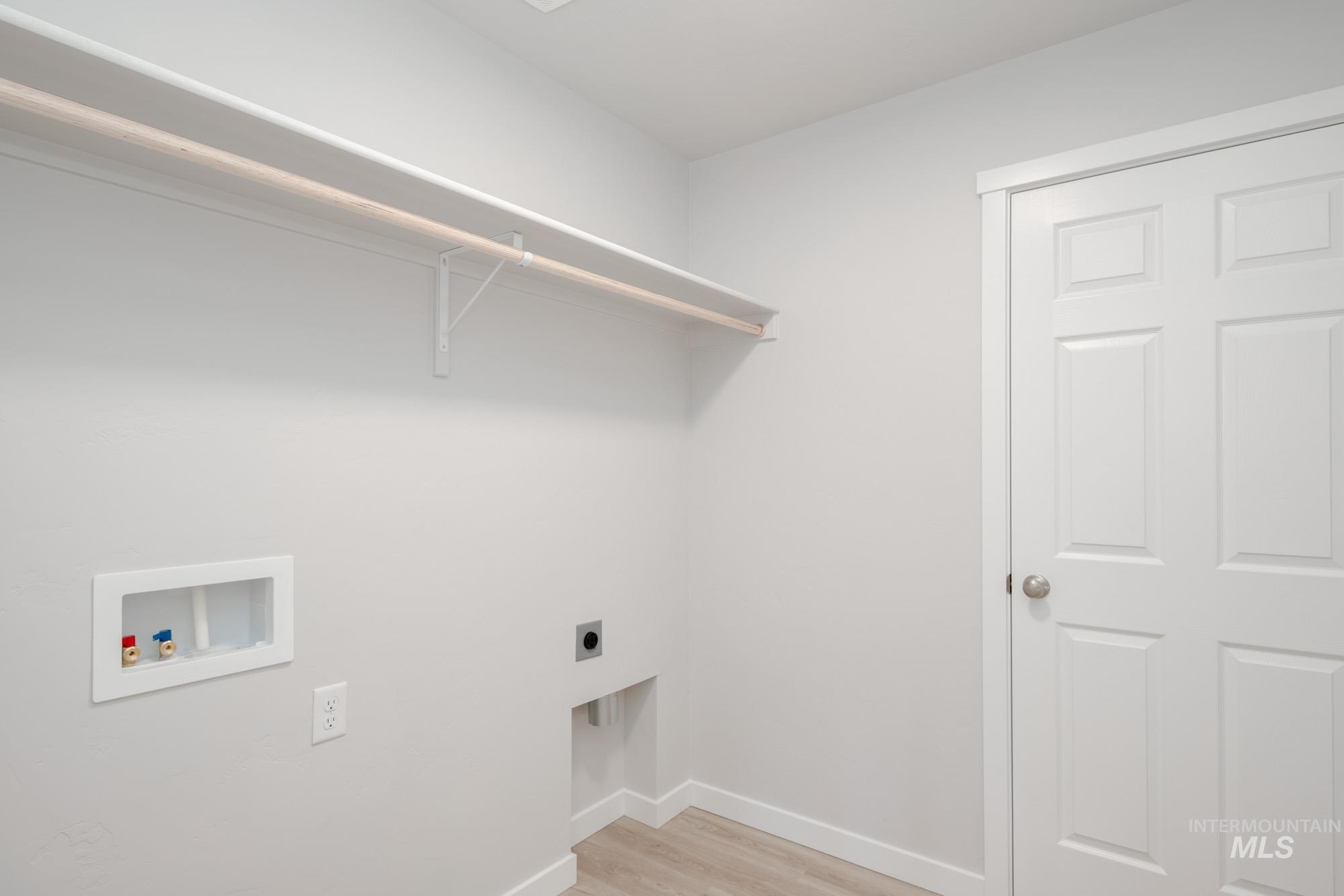 3451 E Red Maple Ct, Nampa, Idaho 83686, 4 Bedrooms, 2 Bathrooms, Residential For Sale, Price $434,990,MLS 98968436