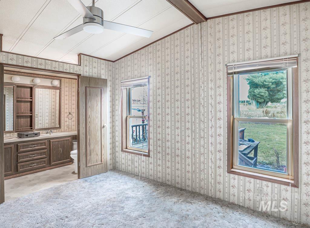 25 Freedom Dr., Ontario, Oregon 97914-0000, 3 Bedrooms, 2 Bathrooms, Residential For Sale, Price $99,000,MLS 98968438