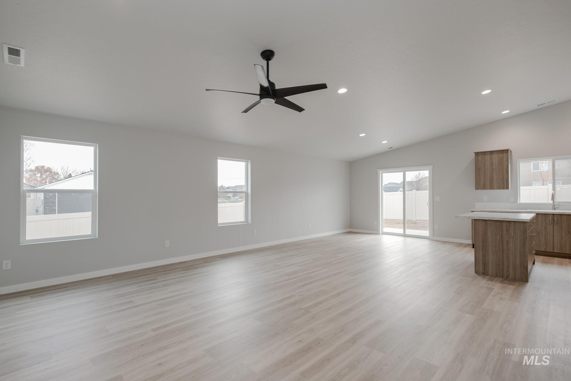 3453 E Crimson King Dr, Nampa, Idaho 83686, 4 Bedrooms, 2 Bathrooms, Residential For Sale, Price $424,990, 98968439