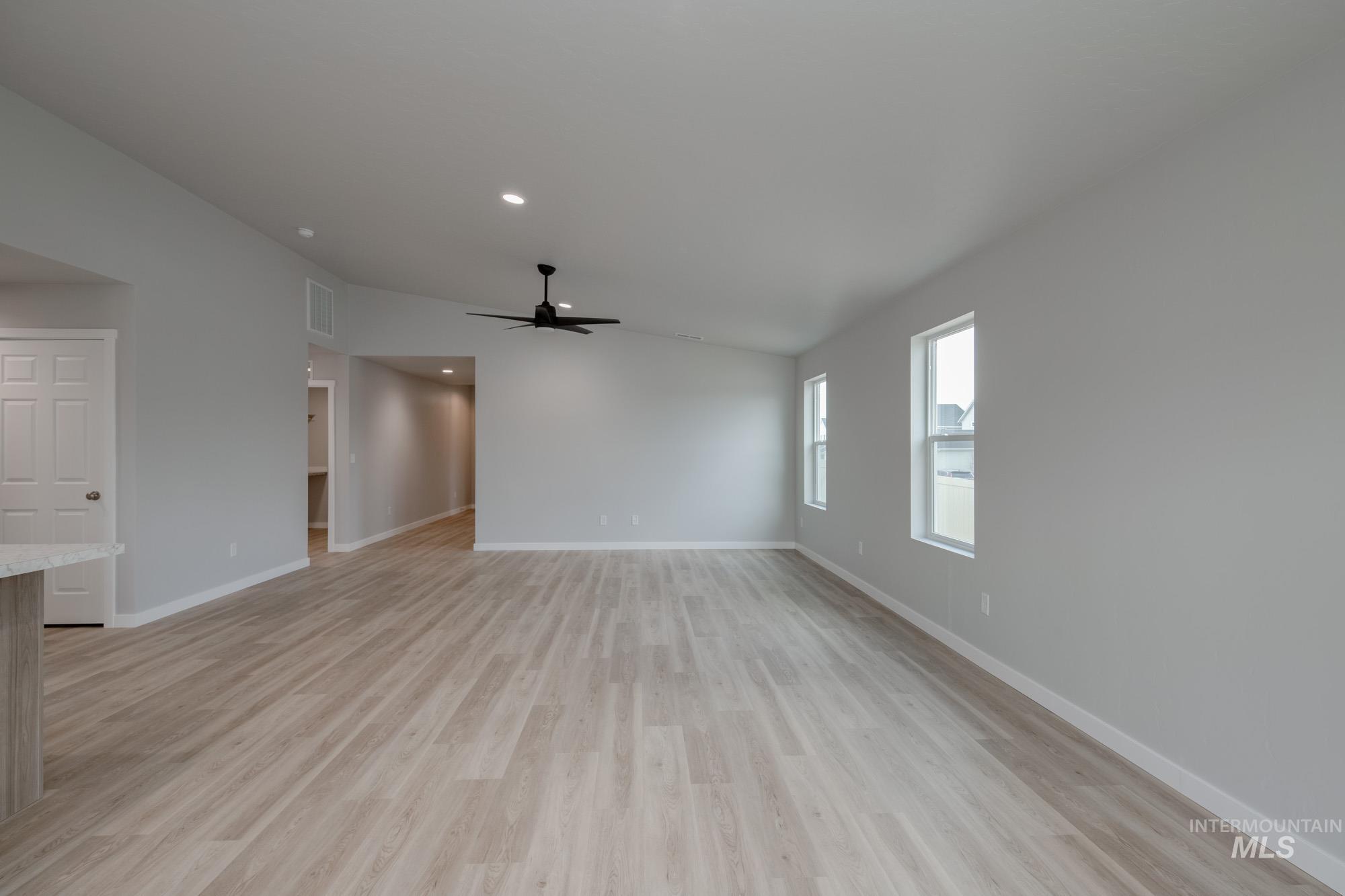 3453 E Crimson King Dr, Nampa, Idaho 83686, 4 Bedrooms, 2 Bathrooms, Residential For Sale, Price $424,990,MLS 98968439