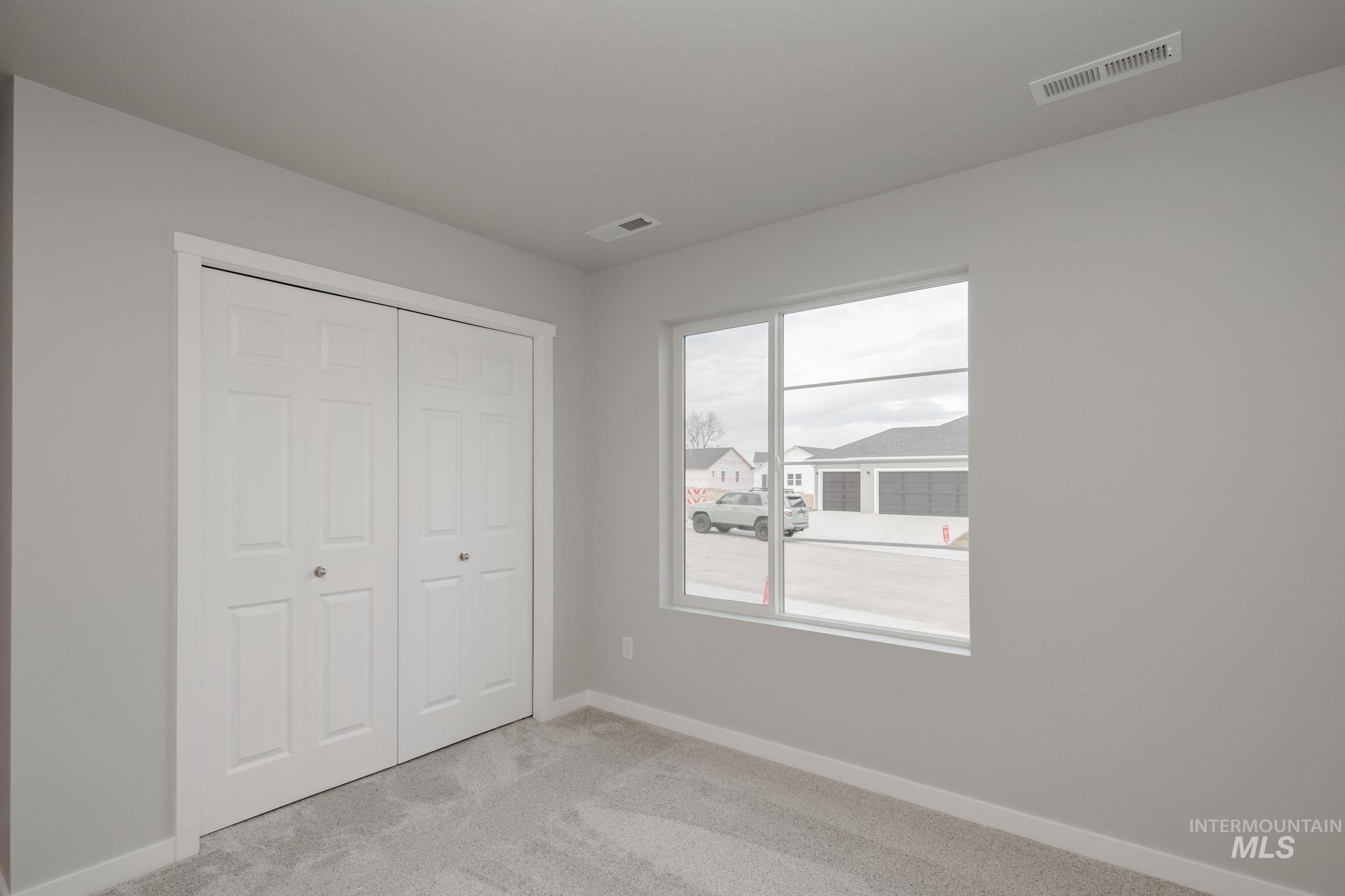 3453 E Crimson King Dr, Nampa, Idaho 83686, 4 Bedrooms, 2 Bathrooms, Residential For Sale, Price $424,990, 98968439