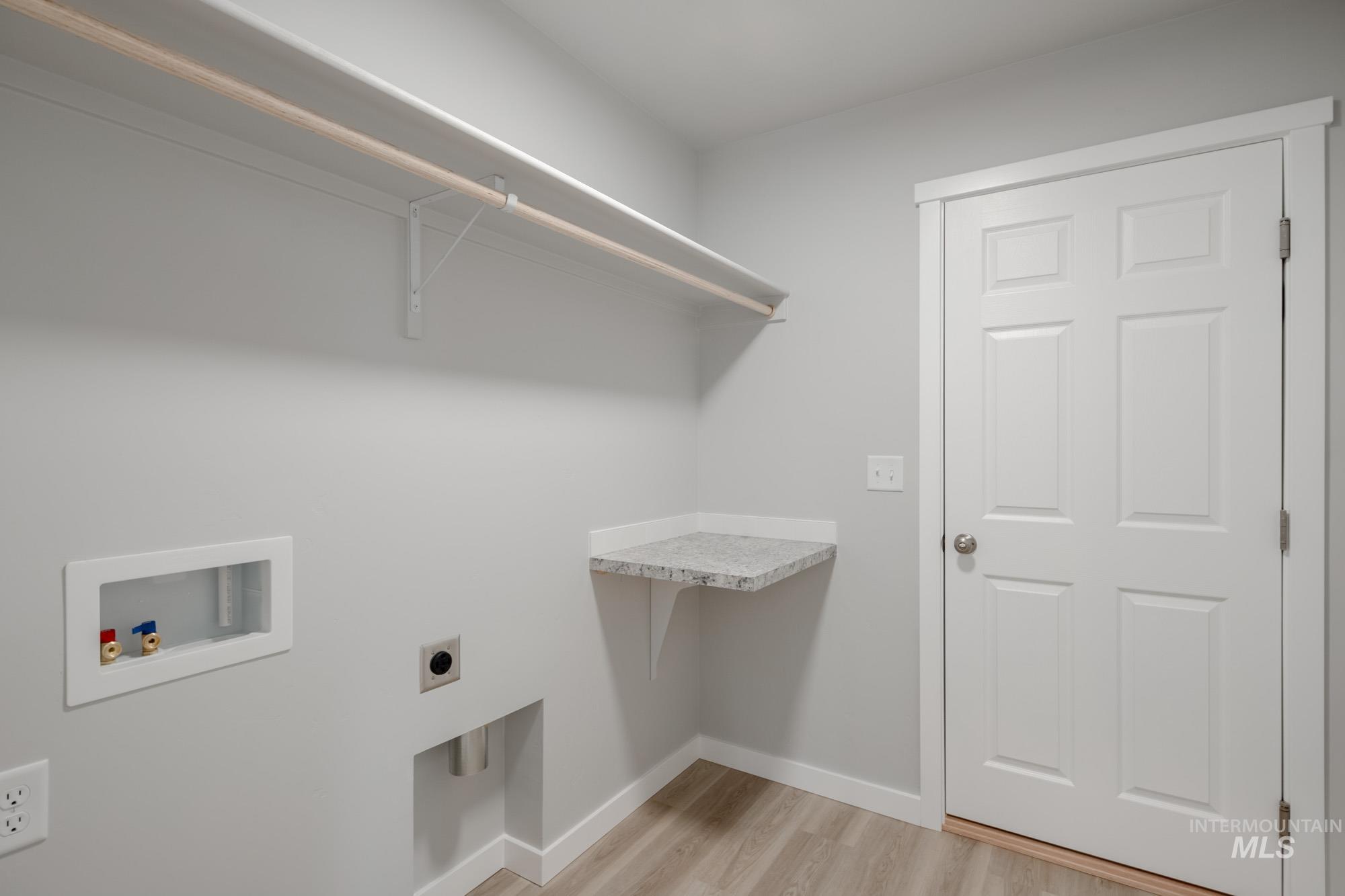 3453 E Crimson King Dr, Nampa, Idaho 83686, 4 Bedrooms, 2 Bathrooms, Residential For Sale, Price $424,990,MLS 98968439