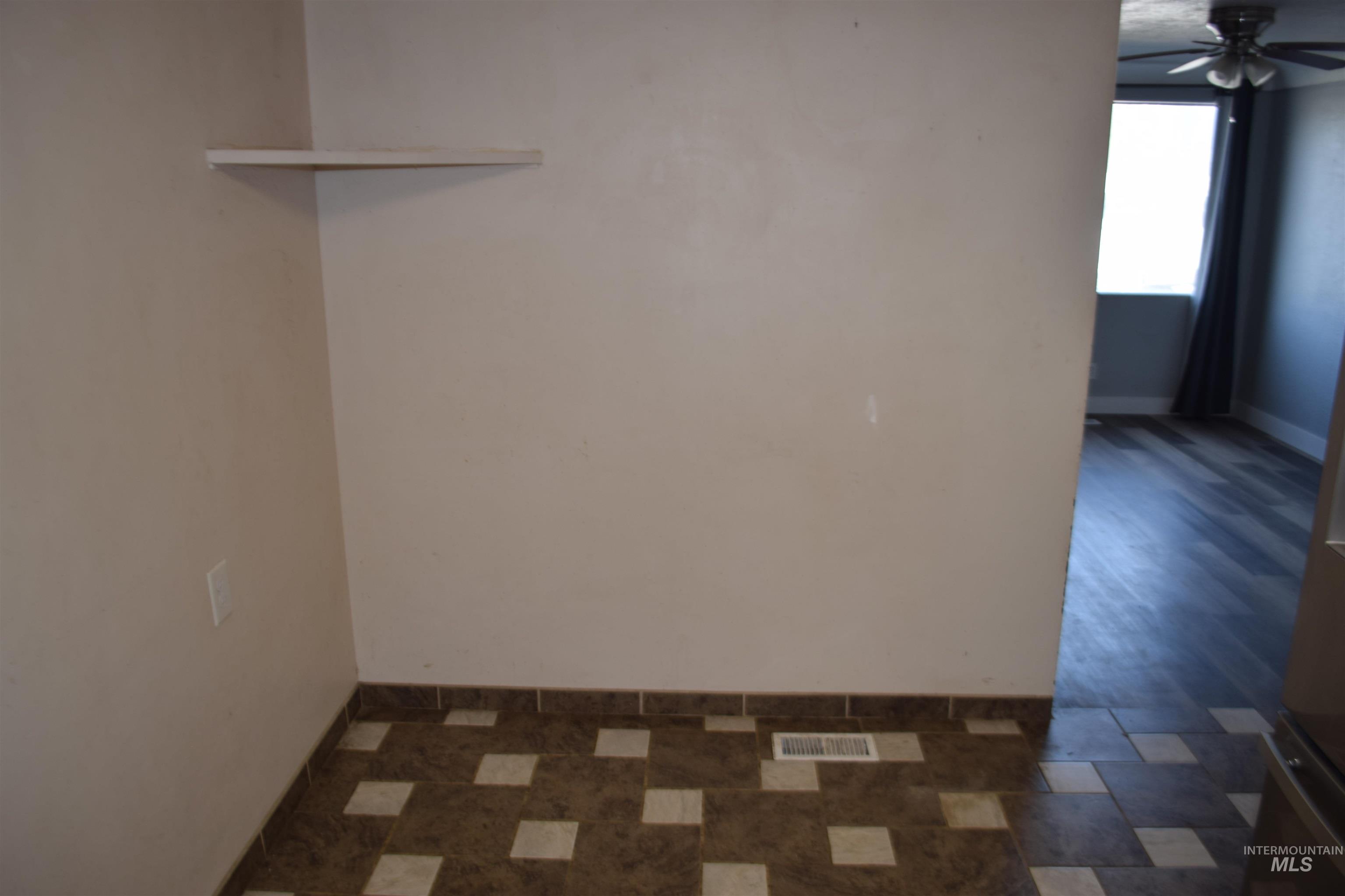 825 E Pine Ave, Meridian, Idaho 83642, 3 Bedrooms, 2 Bathrooms, Residential For Sale, Price $569,888,MLS 98968440