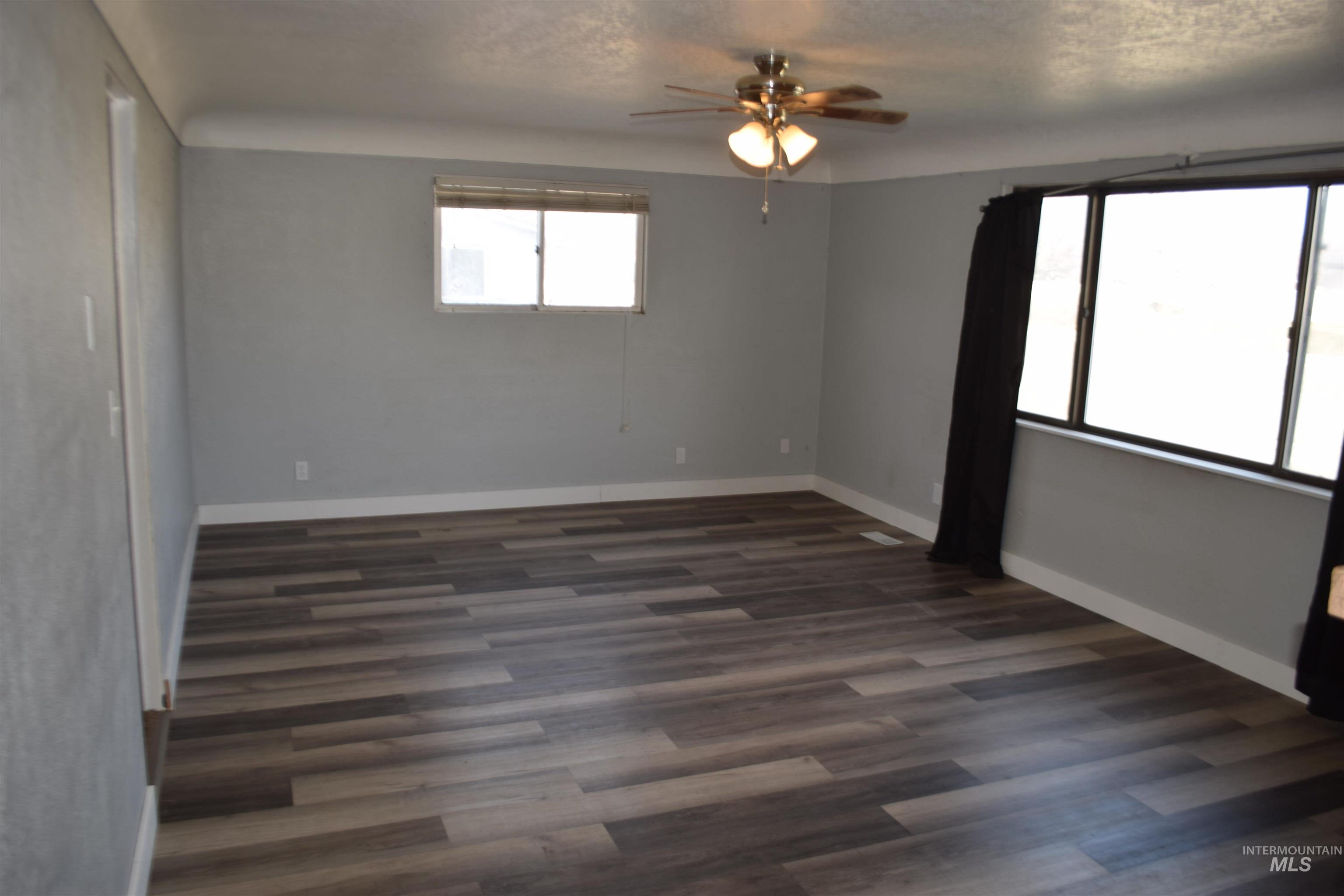 825 E Pine Ave, Meridian, Idaho 83642, 3 Bedrooms, 2 Bathrooms, Residential For Sale, Price $569,888,MLS 98968440