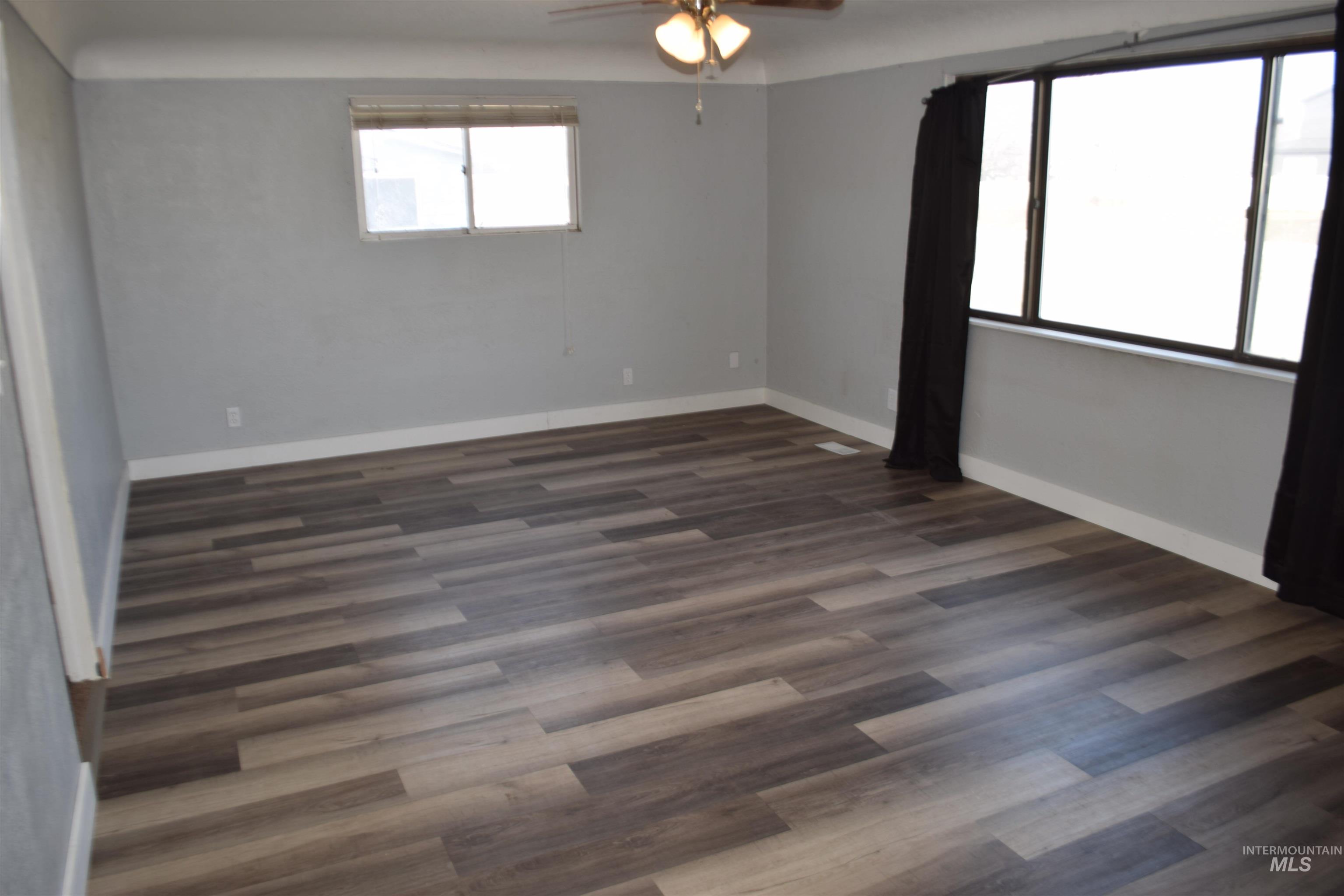 825 E Pine Ave, Meridian, Idaho 83642, 3 Bedrooms, 2 Bathrooms, Residential For Sale, Price $569,888,MLS 98968440