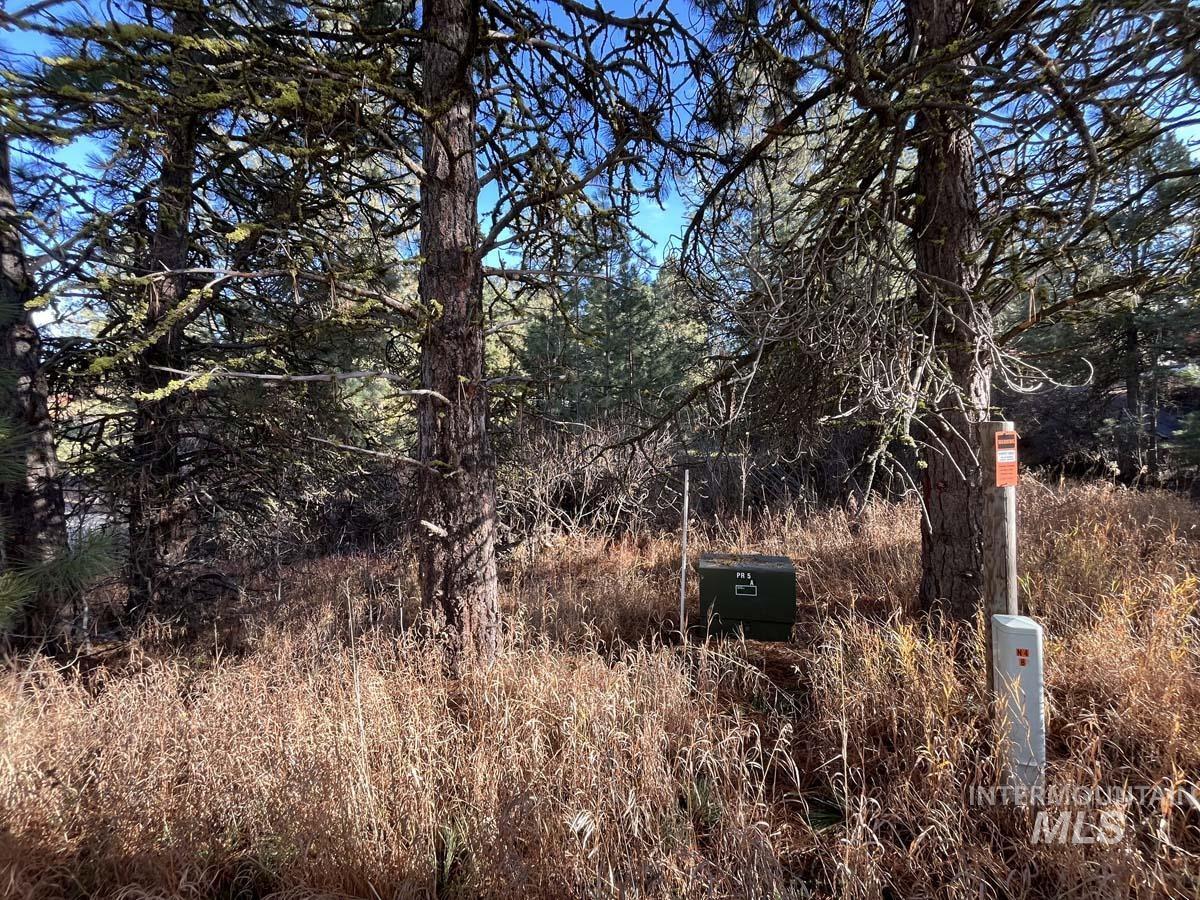L129 Par Drive, Cascade, Idaho 83611, Land For Sale, Price $165,000, 98968445