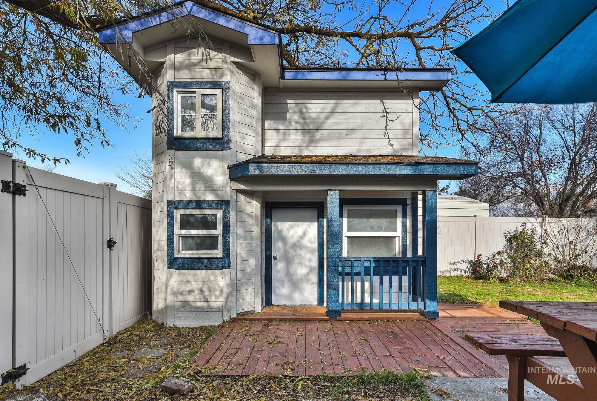 901 Hudson St, Middleton, Idaho 83644-3052, 4 Bedrooms, 2 Bathrooms, Residential For Sale, Price $359,901,MLS 98968464