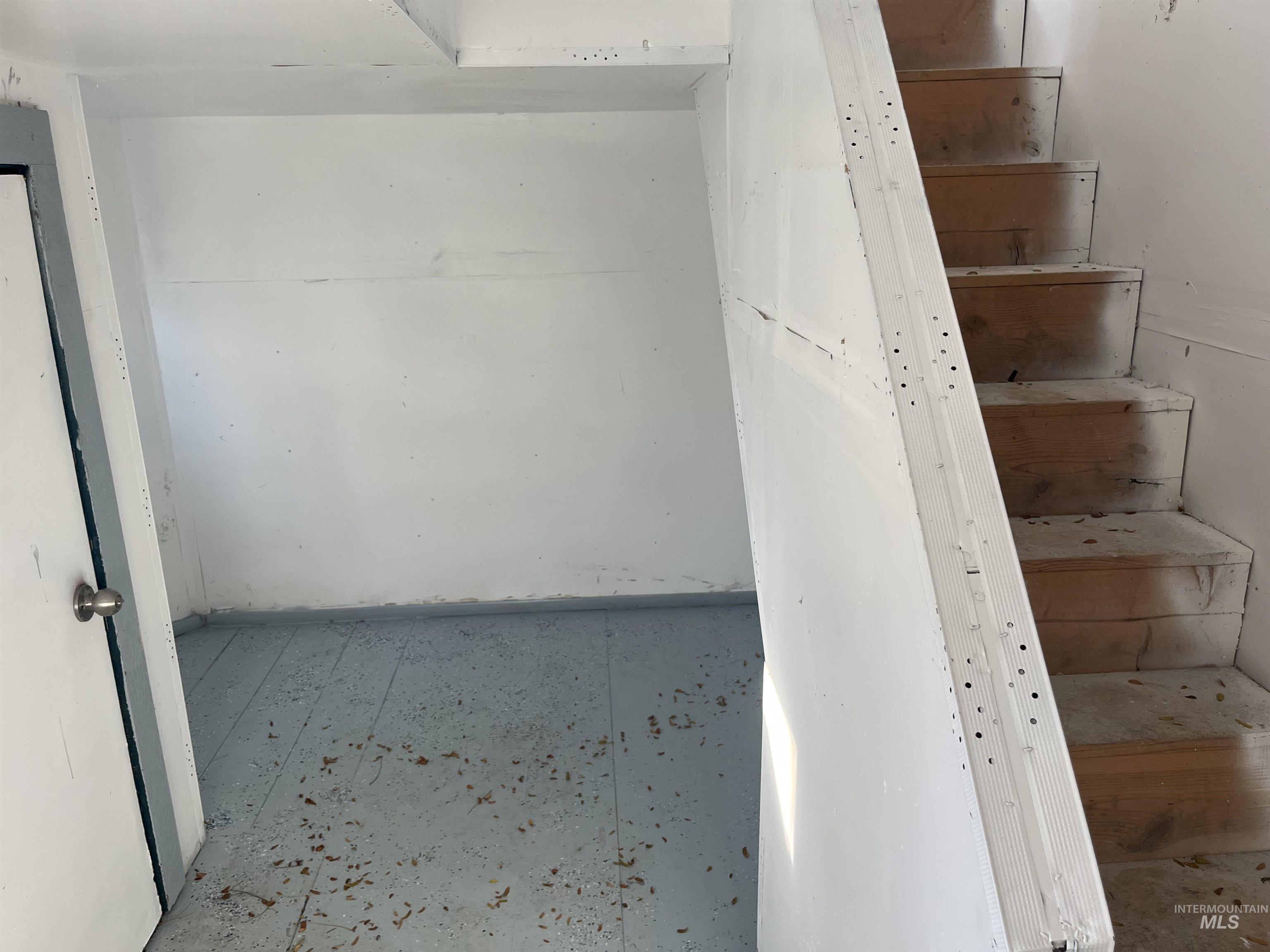 901 Hudson St, Middleton, Idaho 83644-3052, 4 Bedrooms, 2 Bathrooms, Residential For Sale, Price $359,901,MLS 98968464