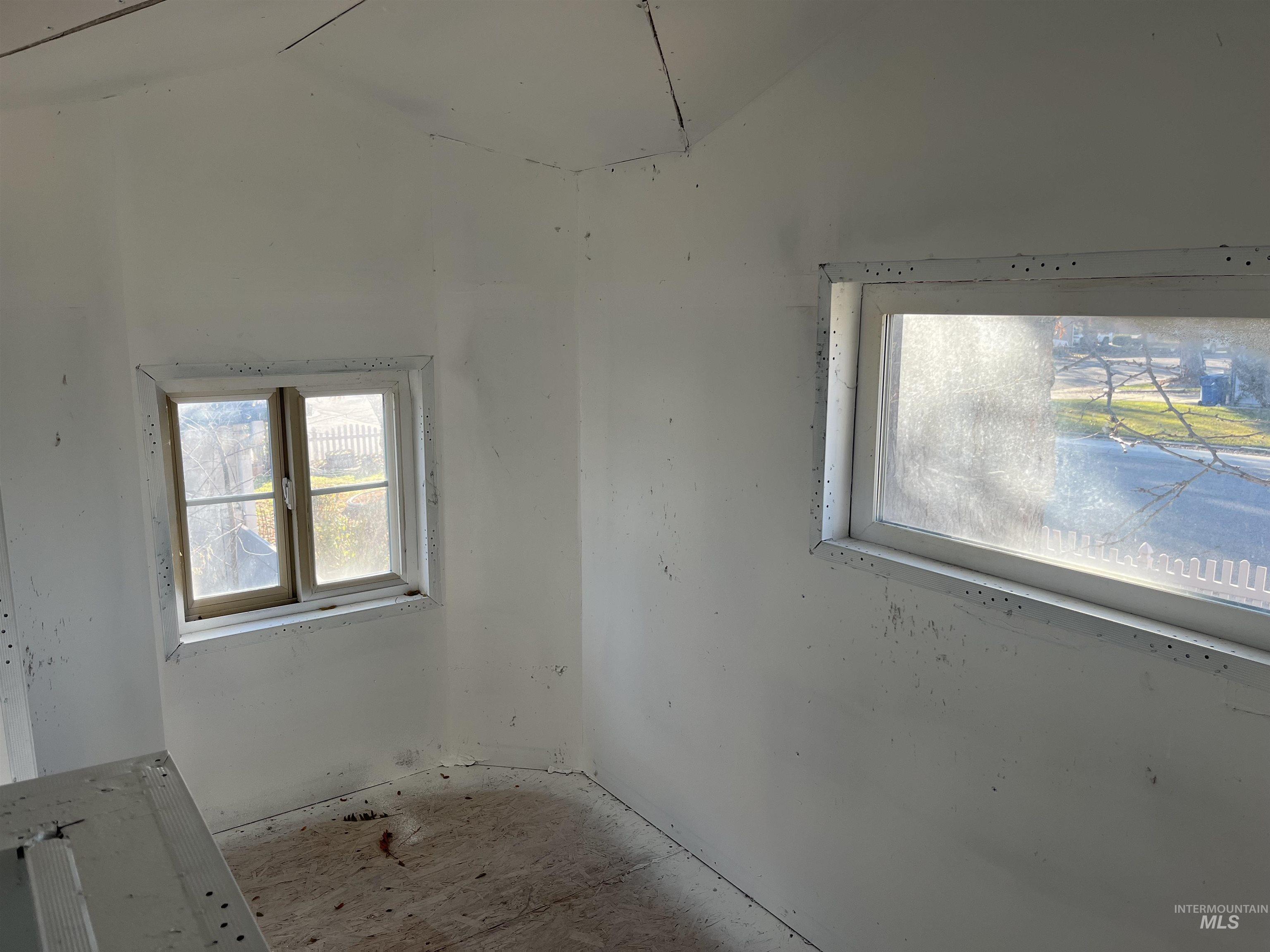 901 Hudson St, Middleton, Idaho 83644-3052, 4 Bedrooms, 2 Bathrooms, Residential For Sale, Price $359,901,MLS 98968464