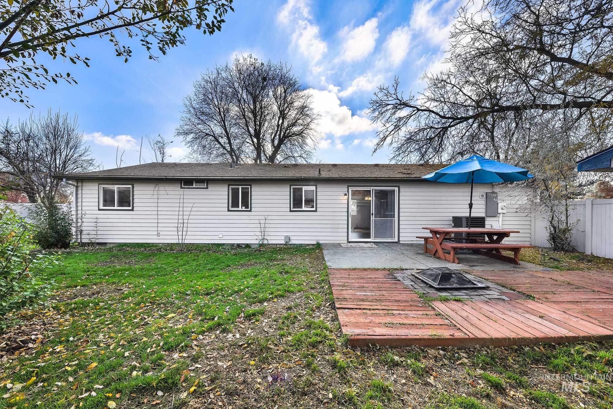 901 Hudson St, Middleton, Idaho 83644-3052, 4 Bedrooms, 2 Bathrooms, Residential For Sale, Price $359,901,MLS 98968464