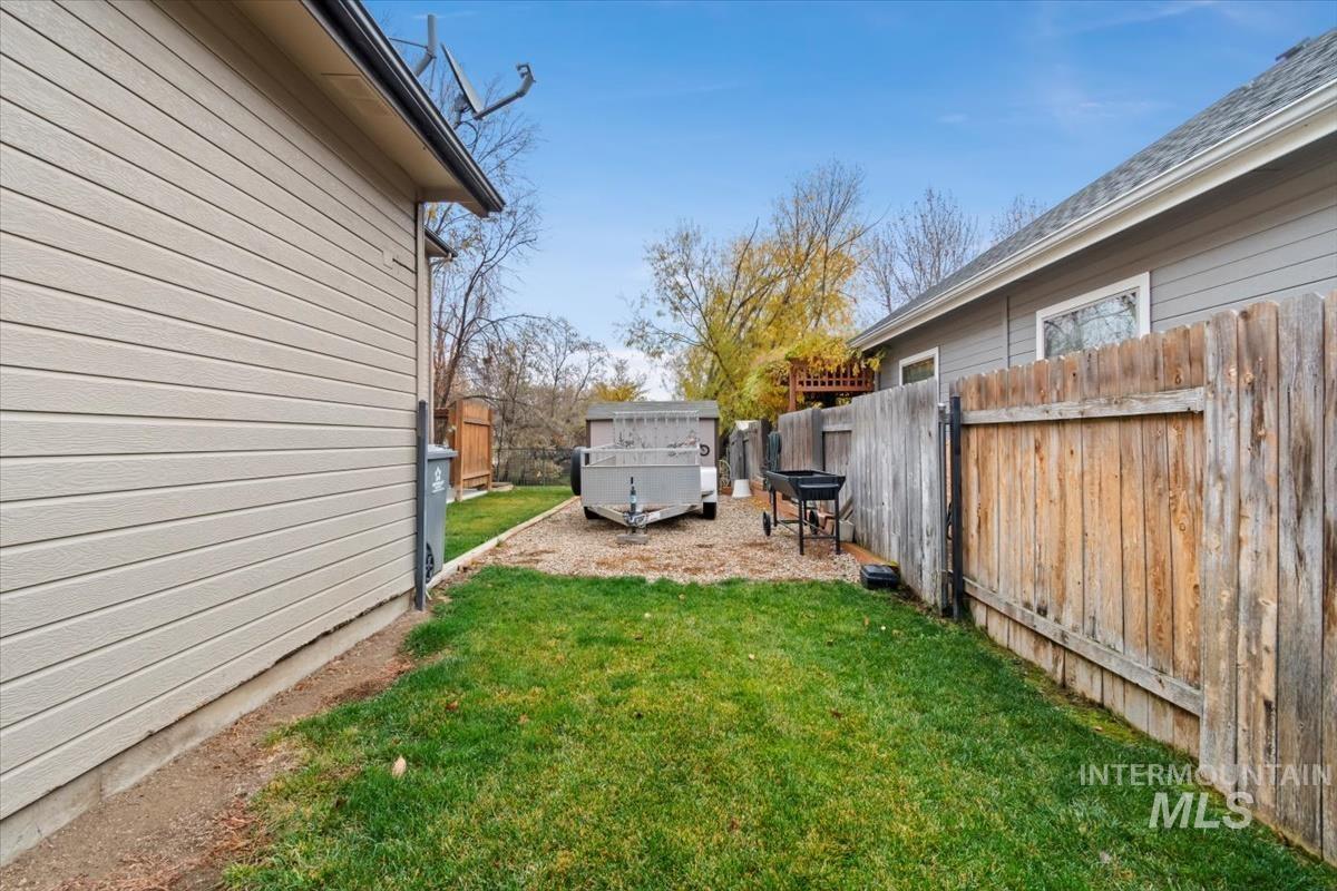 664 S Hydra Avenue, Star, Idaho 83669-5085, 3 Bedrooms, 2.5 Bathrooms, Residential For Sale, Price $599,900,MLS 98968466