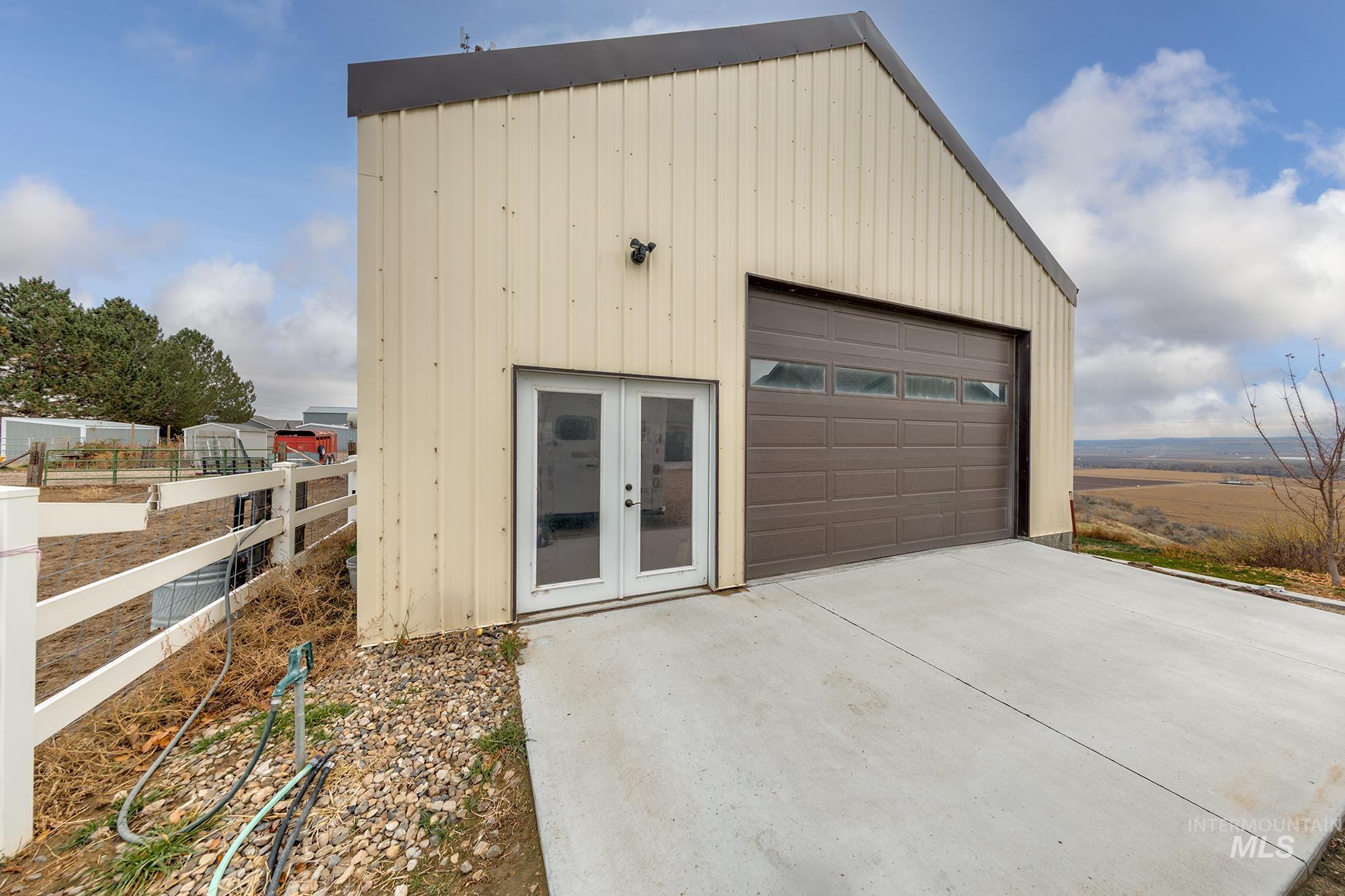 5631 Sunset, Fruitland, Idaho 83619, 4 Bedrooms, 4 Bathrooms, Residential For Sale, Price $1,199,000,MLS 98968467