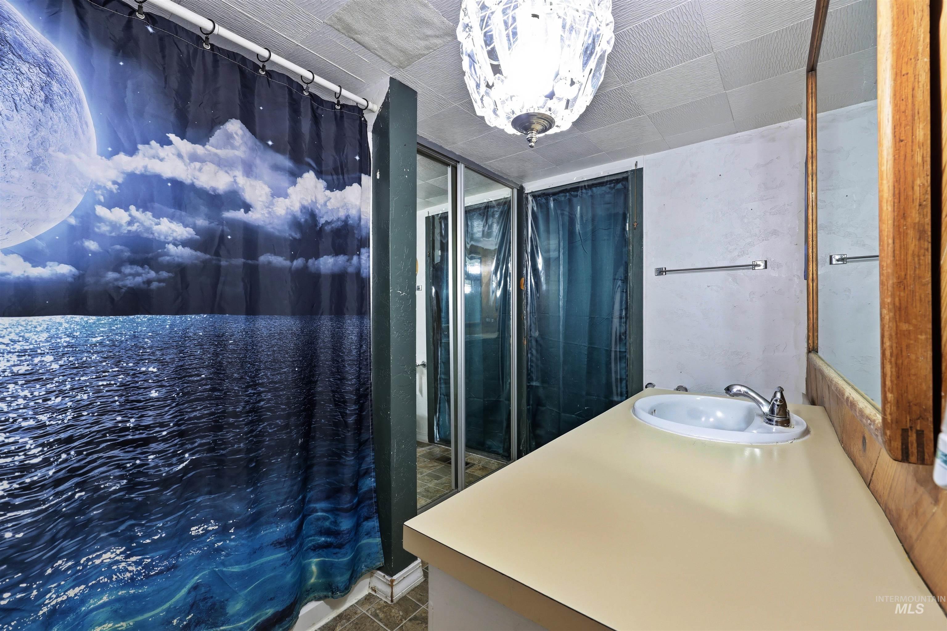 30327 Hexon Rd., Parma, Idaho 83660, 3 Bedrooms, 2 Bathrooms, Residential For Sale, Price $420,000,MLS 98968475