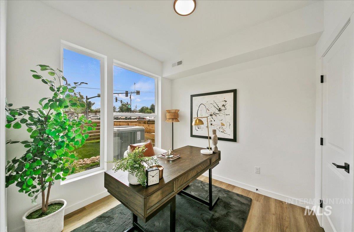 114 E Pennsylvania St, Boise, Idaho 83706, 4 Bedrooms, 2.5 Bathrooms, Residential For Sale, Price $549,000,MLS 98968476