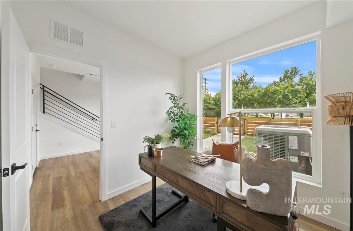 114 E Pennsylvania St, Boise, Idaho 83706, 4 Bedrooms, 2.5 Bathrooms, Residential For Sale, Price $549,000,MLS 98968476