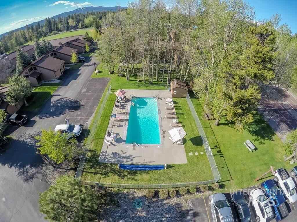 1607 Davis Ave, McCall, Idaho 83638, 1 Bedroom, 1 Bathroom, Residential For Sale, Price $354,900,MLS 98968477