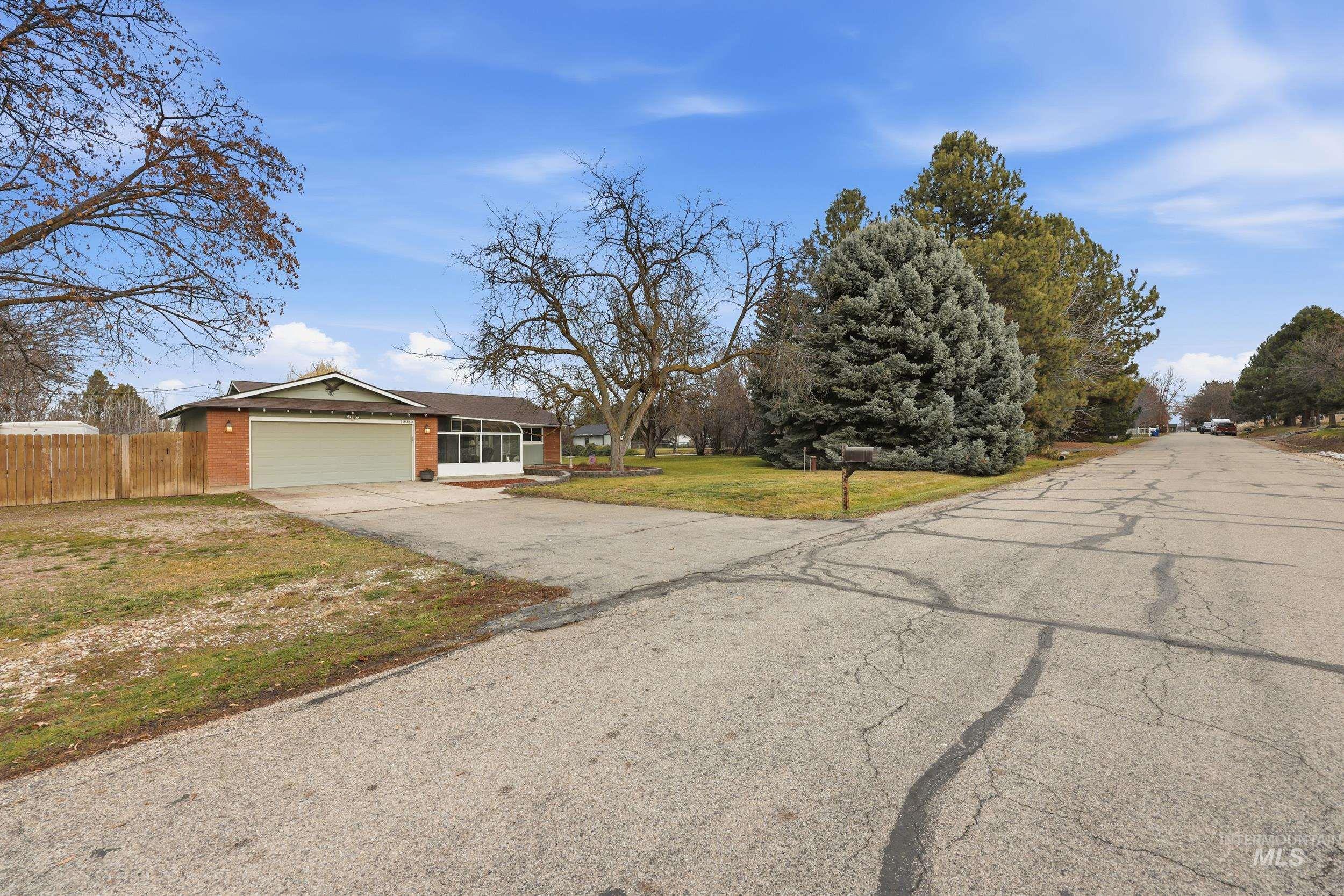 10050 W Mren, Boise, Idaho 83709, 3 Bedrooms, 2 Bathrooms, Residential For Sale, Price $650,000,MLS 98968491