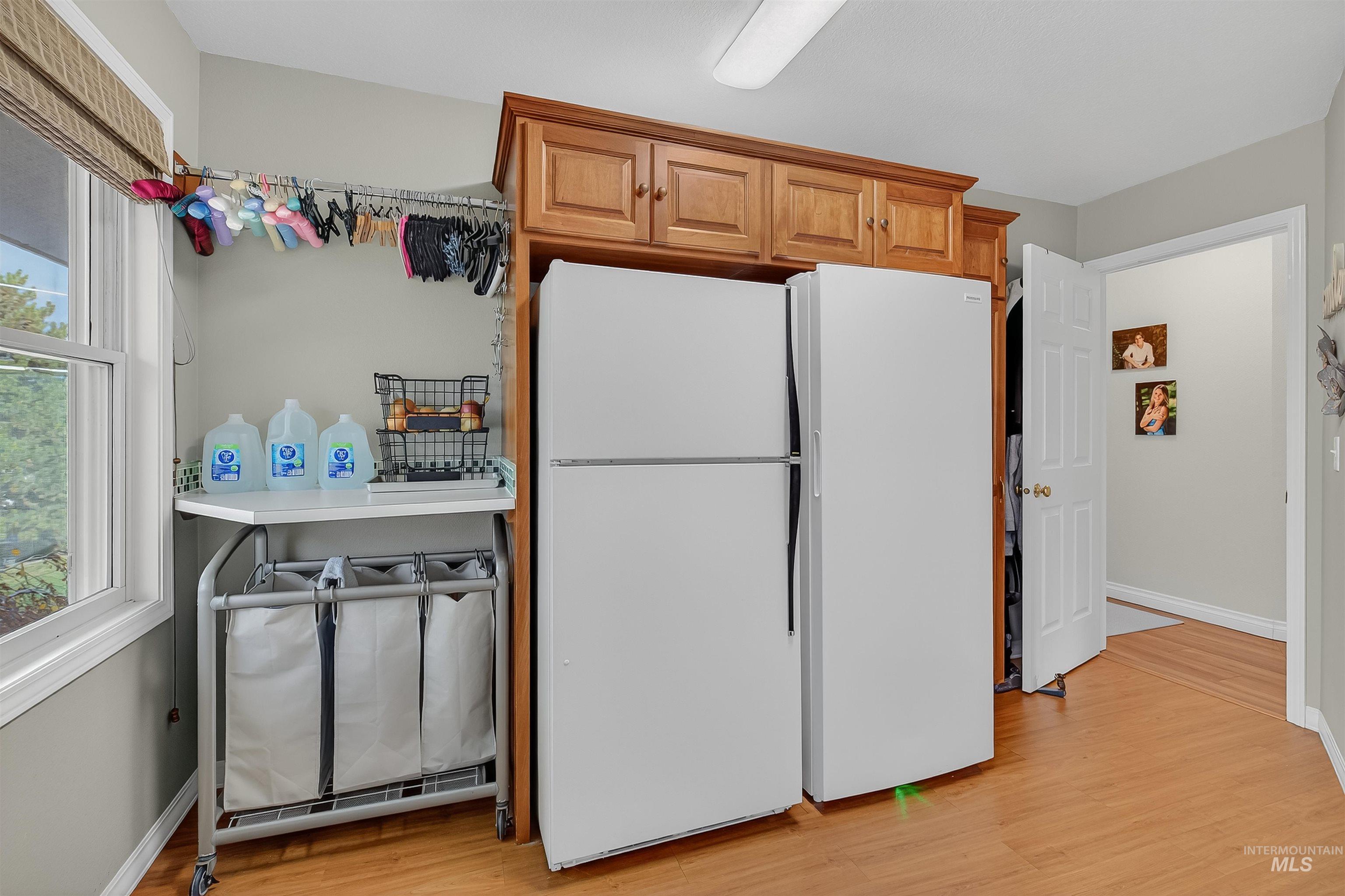 3887 Lakeview Dr, Lewiston, Idaho 83501, 4 Bedrooms, 3.5 Bathrooms, Residential For Sale, Price $795,000,MLS 98968493