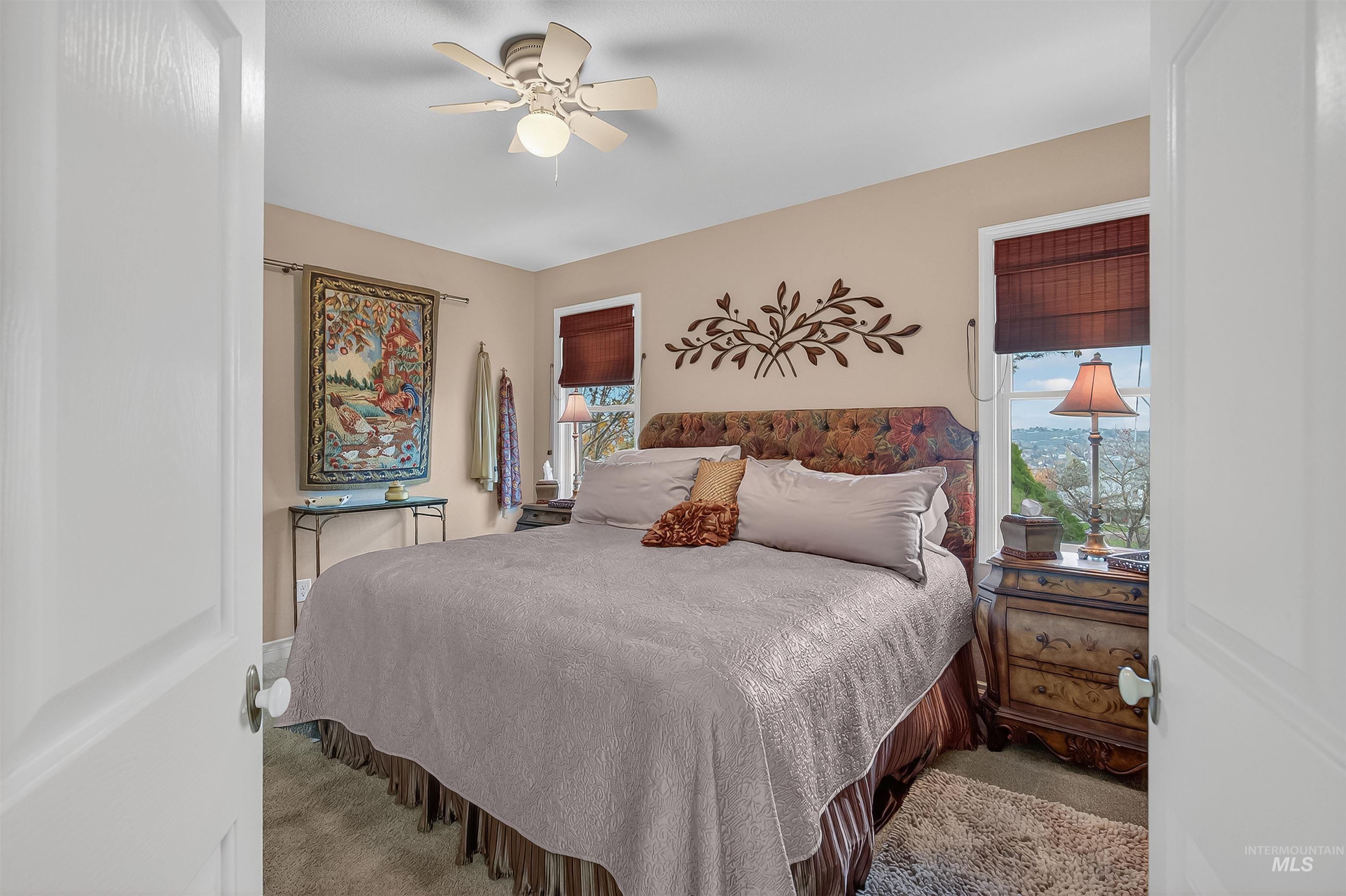 3887 Lakeview Dr, Lewiston, Idaho 83501, 4 Bedrooms, 3.5 Bathrooms, Residential For Sale, Price $779,000, 98968493