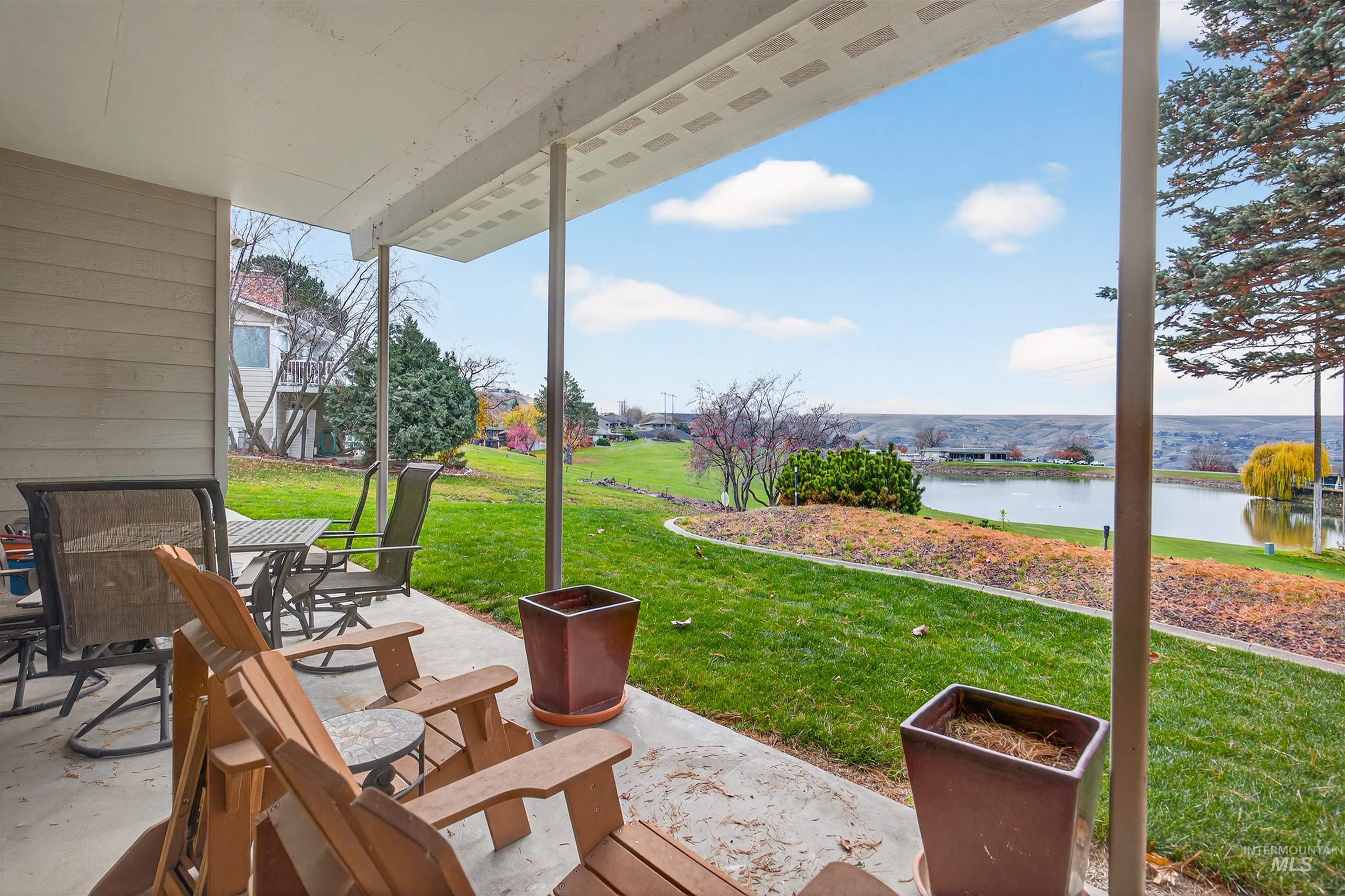 3887 Lakeview Dr, Lewiston, Idaho 83501, 4 Bedrooms, 3.5 Bathrooms, Residential For Sale, Price $779,000, 98968493