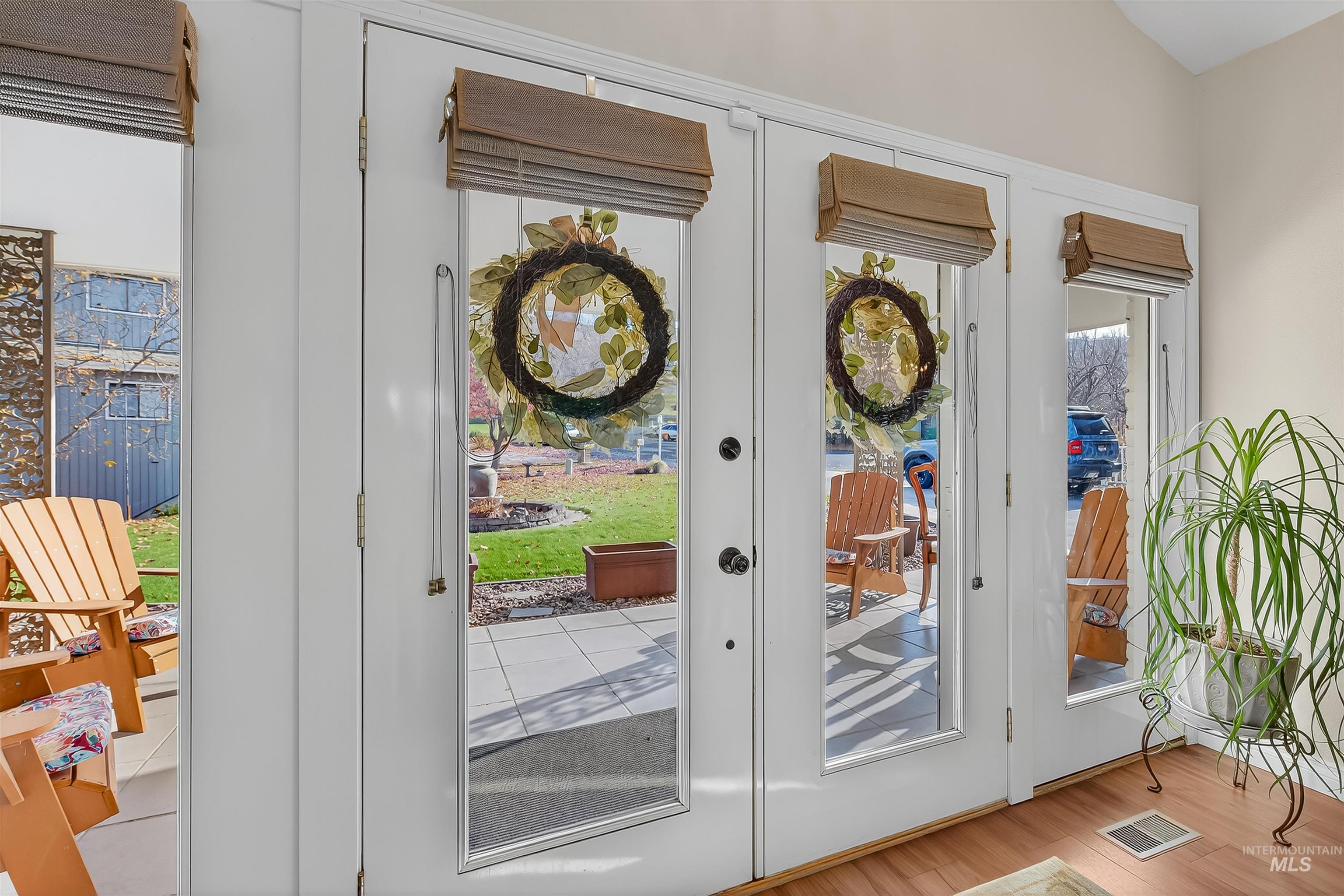 3887 Lakeview Dr, Lewiston, Idaho 83501, 4 Bedrooms, 3.5 Bathrooms, Residential For Sale, Price $795,000,MLS 98968493